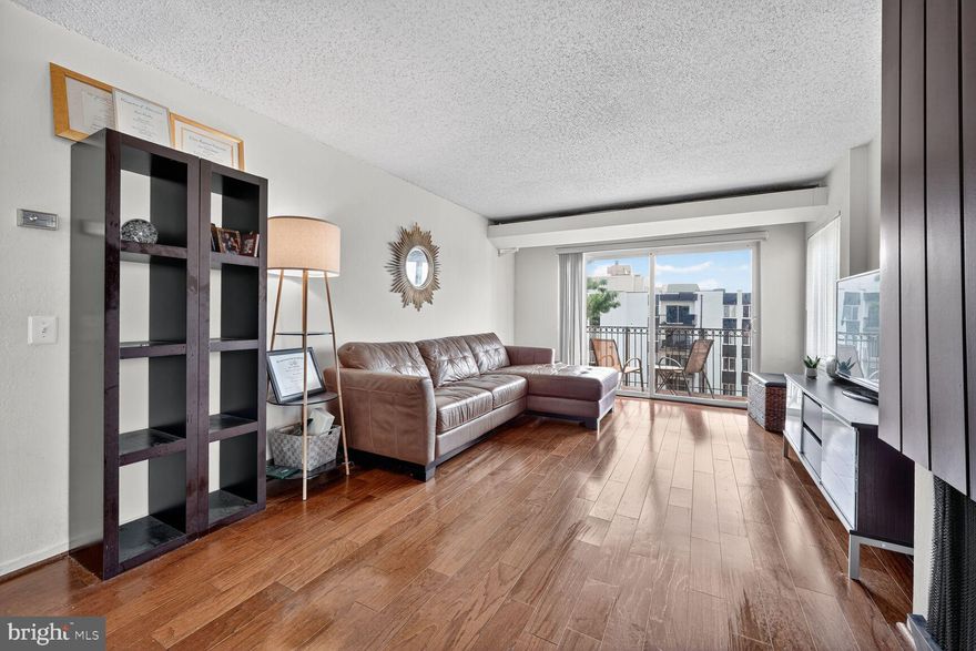 Utilities INCLUDED! In-Unit All-in-One Washer & Dryer. Experience the ease of living with utilities included and enjoy the convenience of in-unit laundry. Welcome to your new haven—a delightful one-bedroom, one-bathroom residence where comfort and convenience converge. This home offers an exceptional blend of style and functionality. As you step inside, you are greeted by an inviting living space bathed in natural light. The open layout seamlessly unites the living and dining areas, creating an ideal environment for both relaxation and entertaining. The well-equipped kitchen boasts nice appliances and ample storage, simplifying meal preparation. This property presents a dynamic lifestyle with a wide range of amenities right at your doorstep, including an outdoor pool, fitness center, clubhouse, BBQ/picnic area,  tennis, and sand volleyball courts. Ideally situated in the heart of Alexandria, it offers quick access to I-395 and is just one mile from the Metro, with shopping, restaurants, and entertainment nearby. Schedule a viewing today and start experiencing the best of Alexandria living! Move-in fee $300. All individuals aged 18 and over must submit their application online via RentSpree and complete the NVAR application. Applicants must have a minimum credit score of 620, with a gross monthly income that is at least 3 times the monthly rent of $1,985. No recent evictions. The landlord will provide an initial response, either approval or denial, within 3-5 calendar days. Following an initial lease offer, applicants must successfully pass a criminal background check, in accordance with applicable state and county laws. Tenants are required to adhere to the Condo Association By-laws and Covenants. Please contact the listing agent for applications.