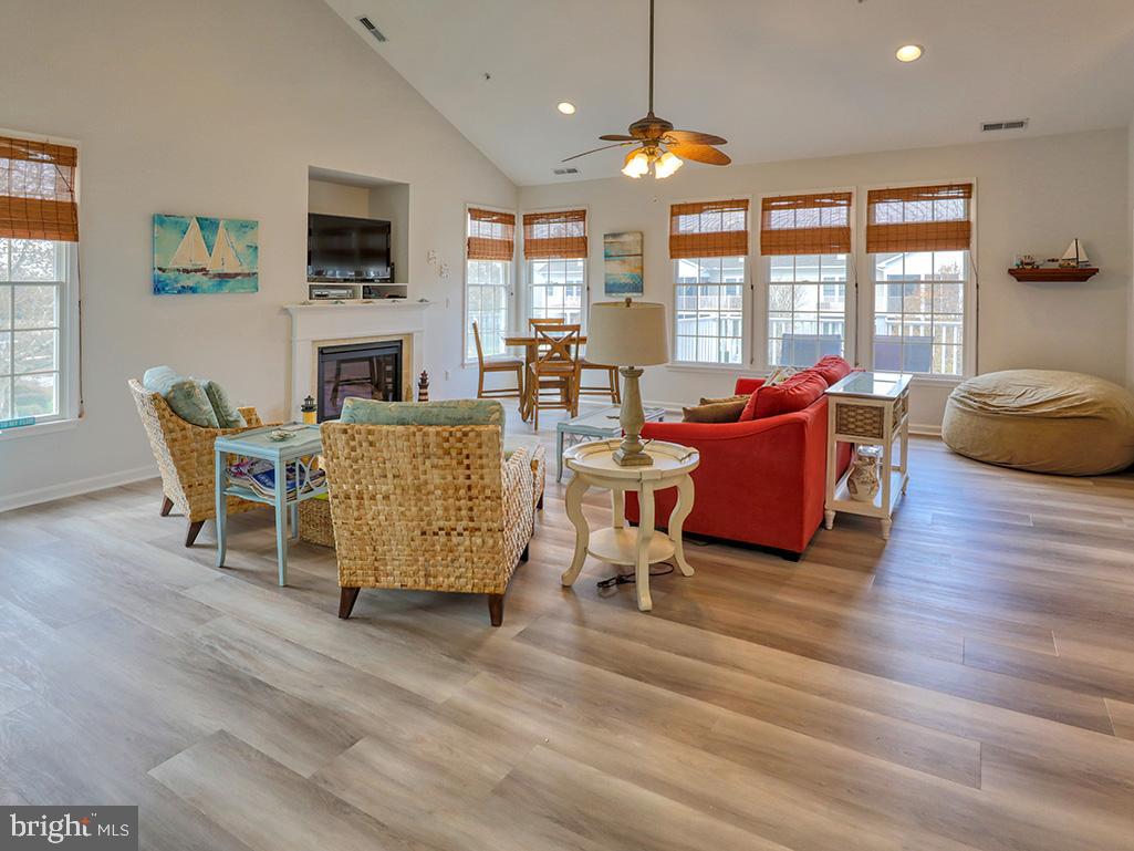 BEAR TRAP - Residential