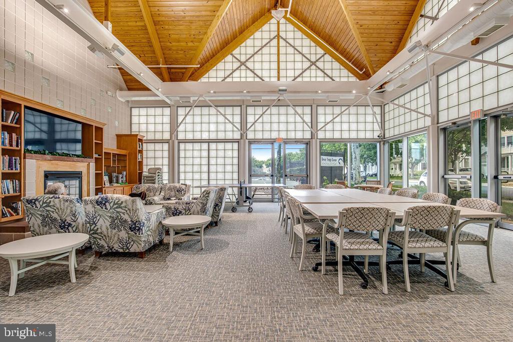 BEAR TRAP - Residential