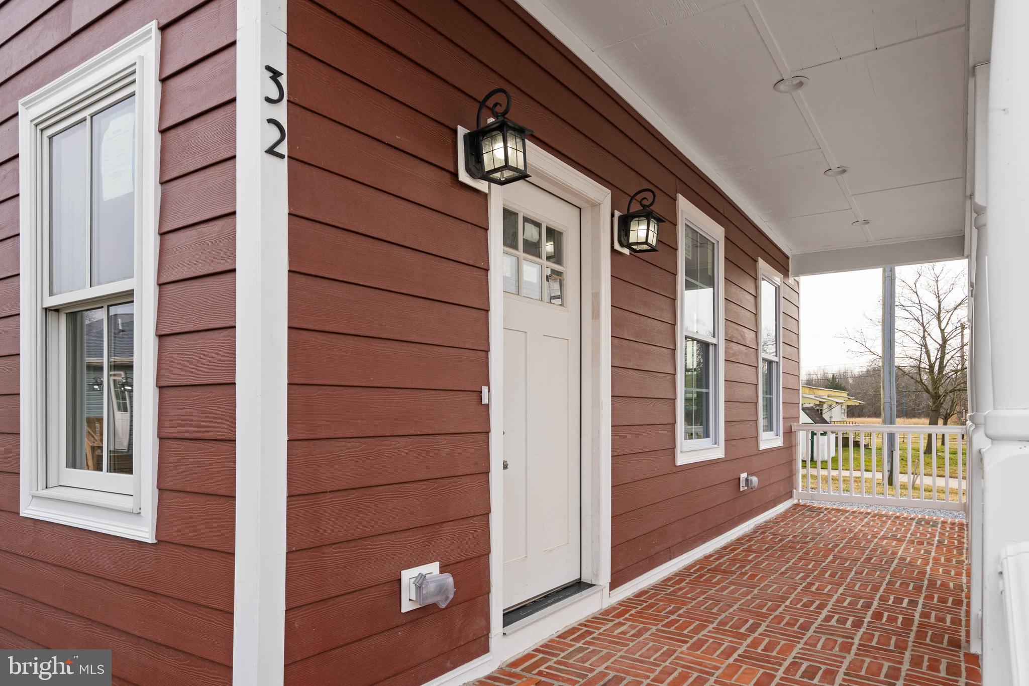 FARMINGTON - Residential