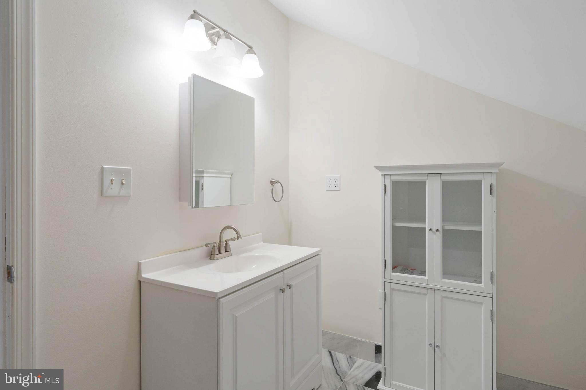 FARMINGTON - Residential