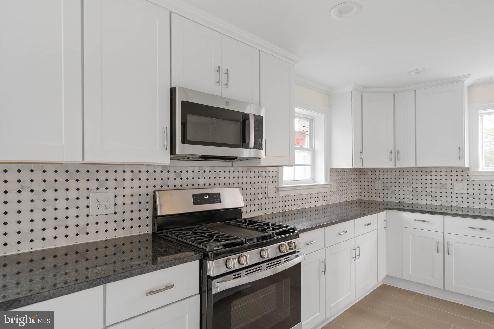 FARMINGTON - Residential