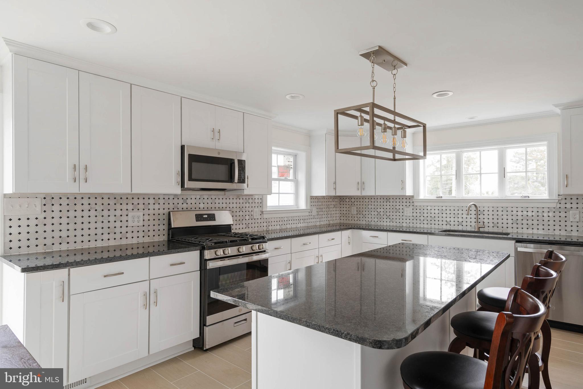 FARMINGTON - Residential