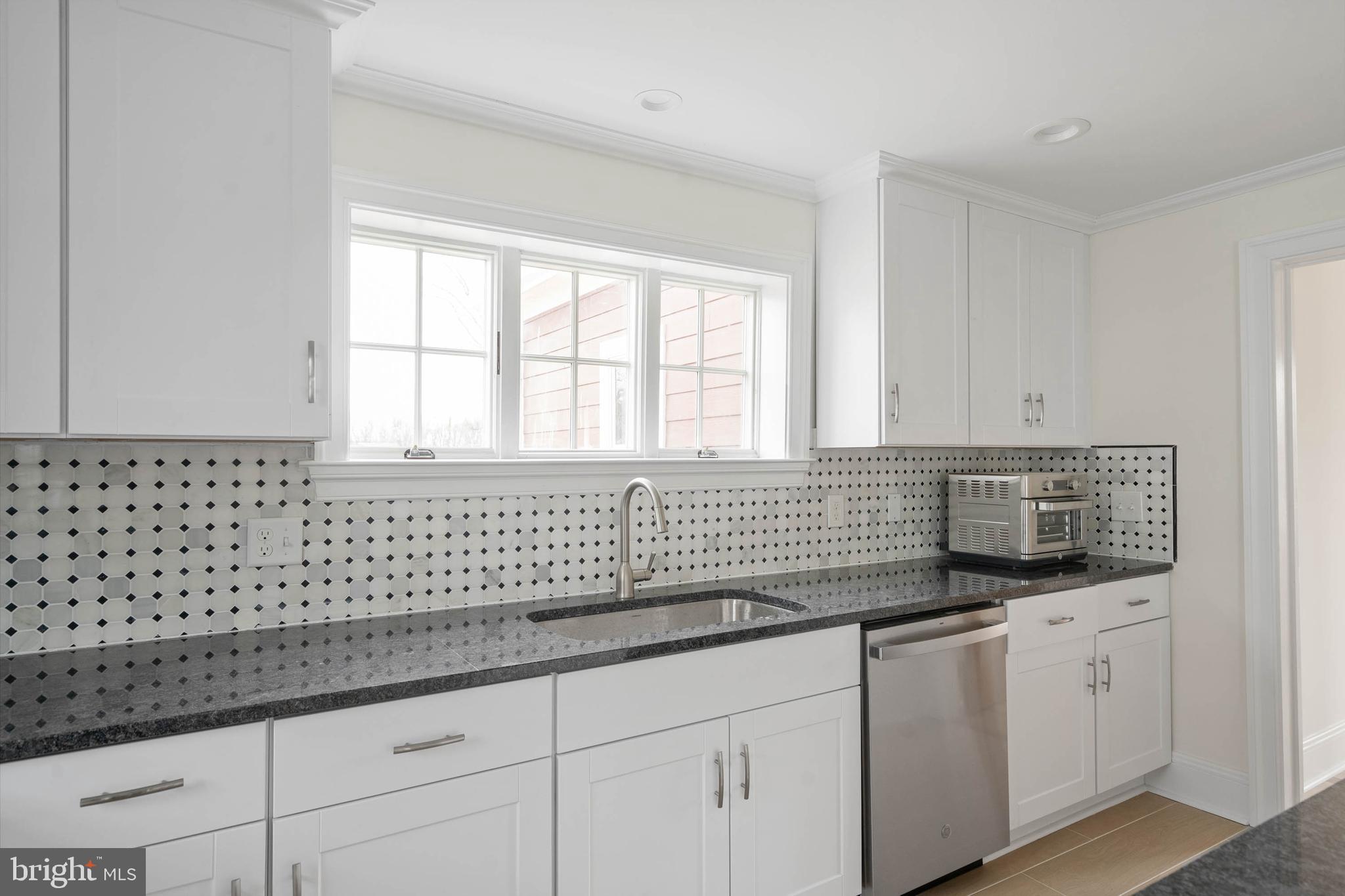 FARMINGTON - Residential