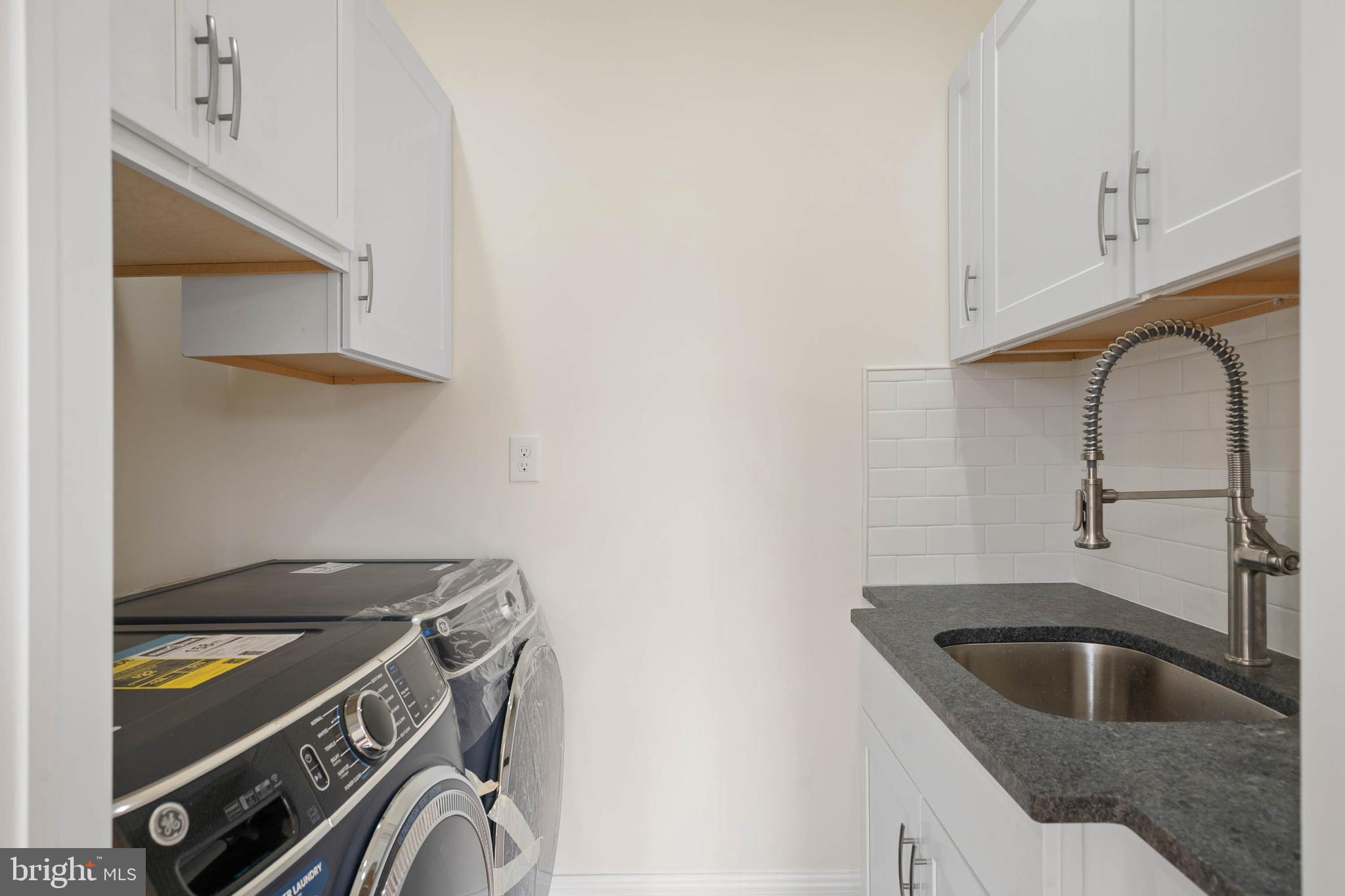 FARMINGTON - Residential