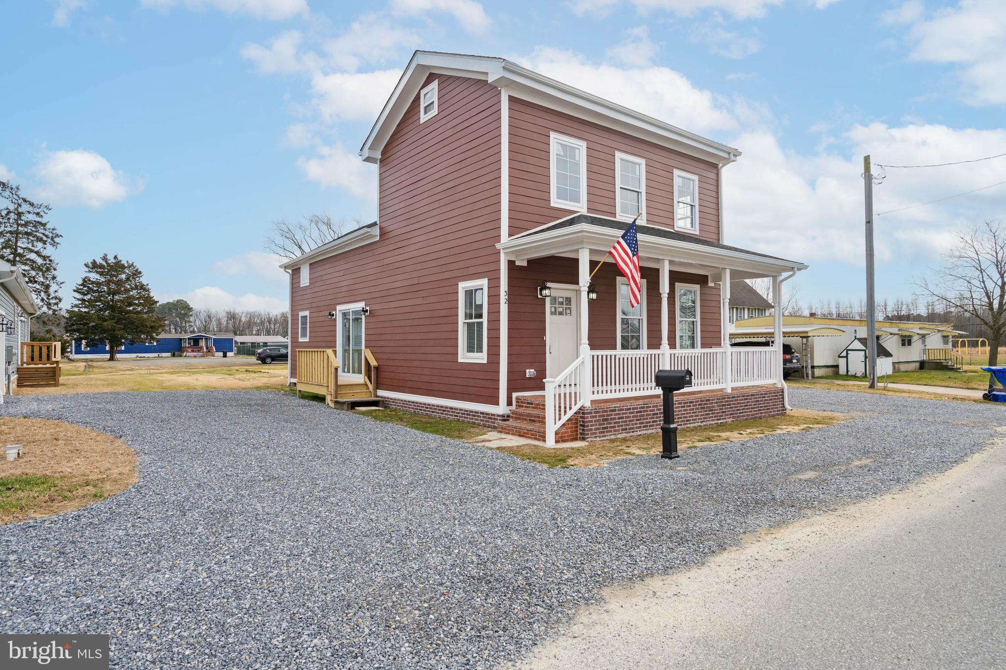 FARMINGTON - Residential