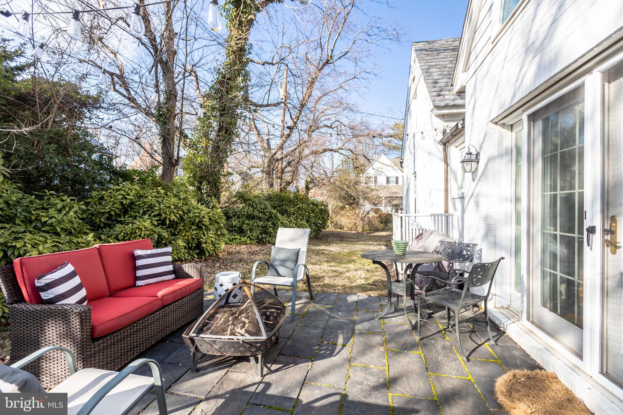 ROLAND PARK - Residential