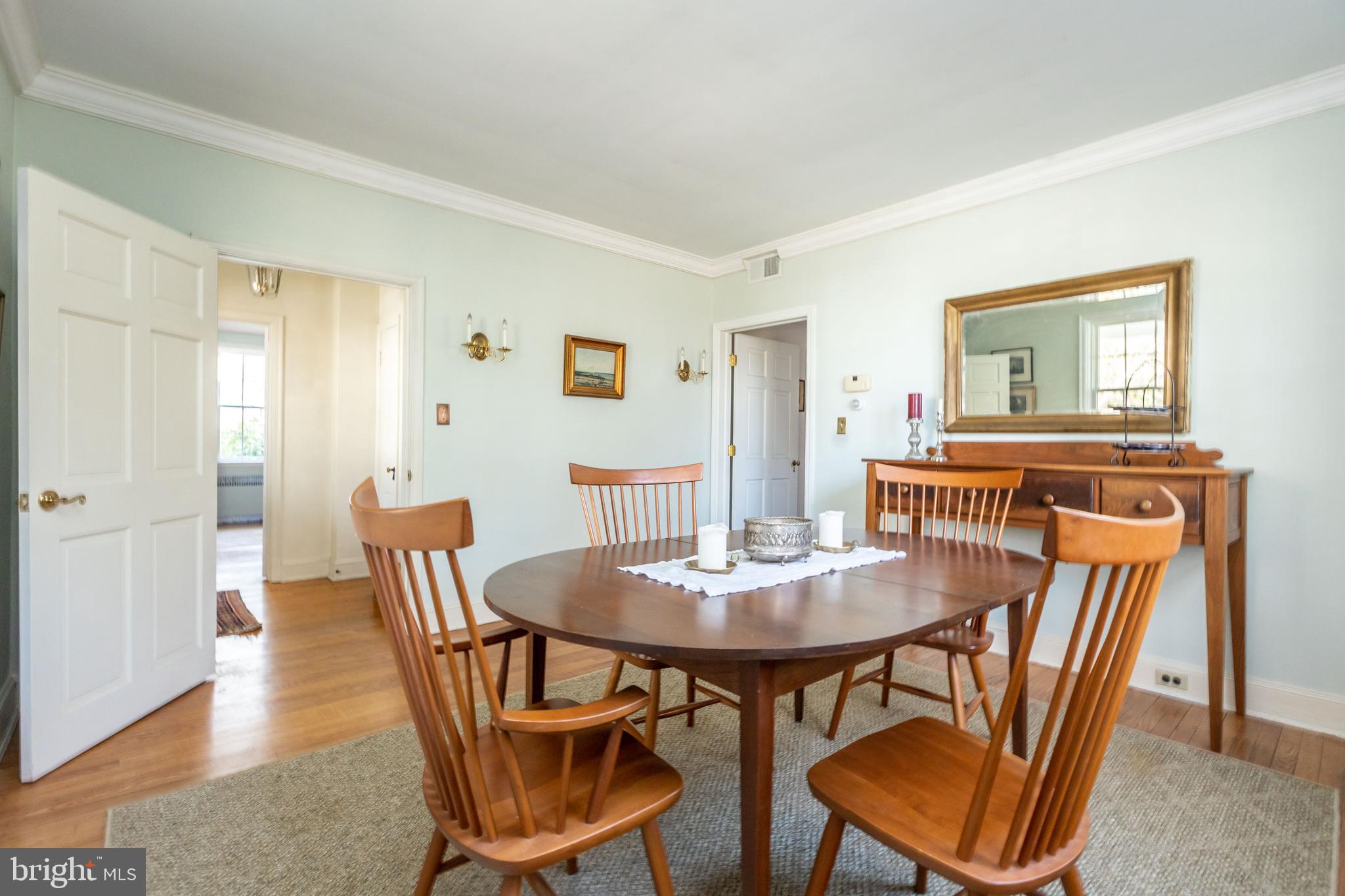 ROLAND PARK - Residential