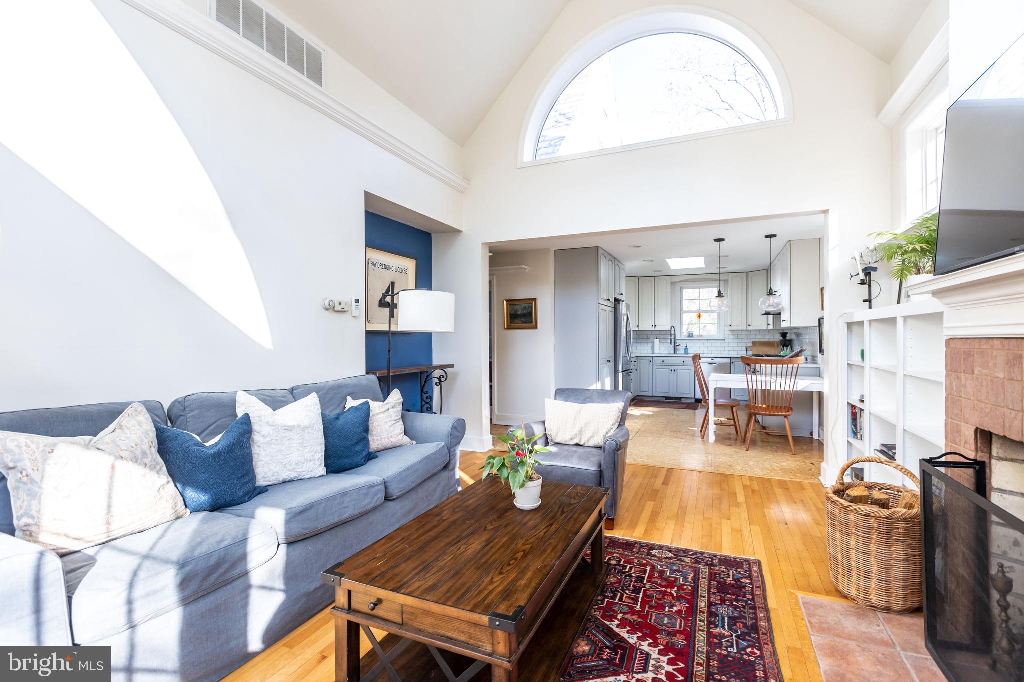 ROLAND PARK - Residential