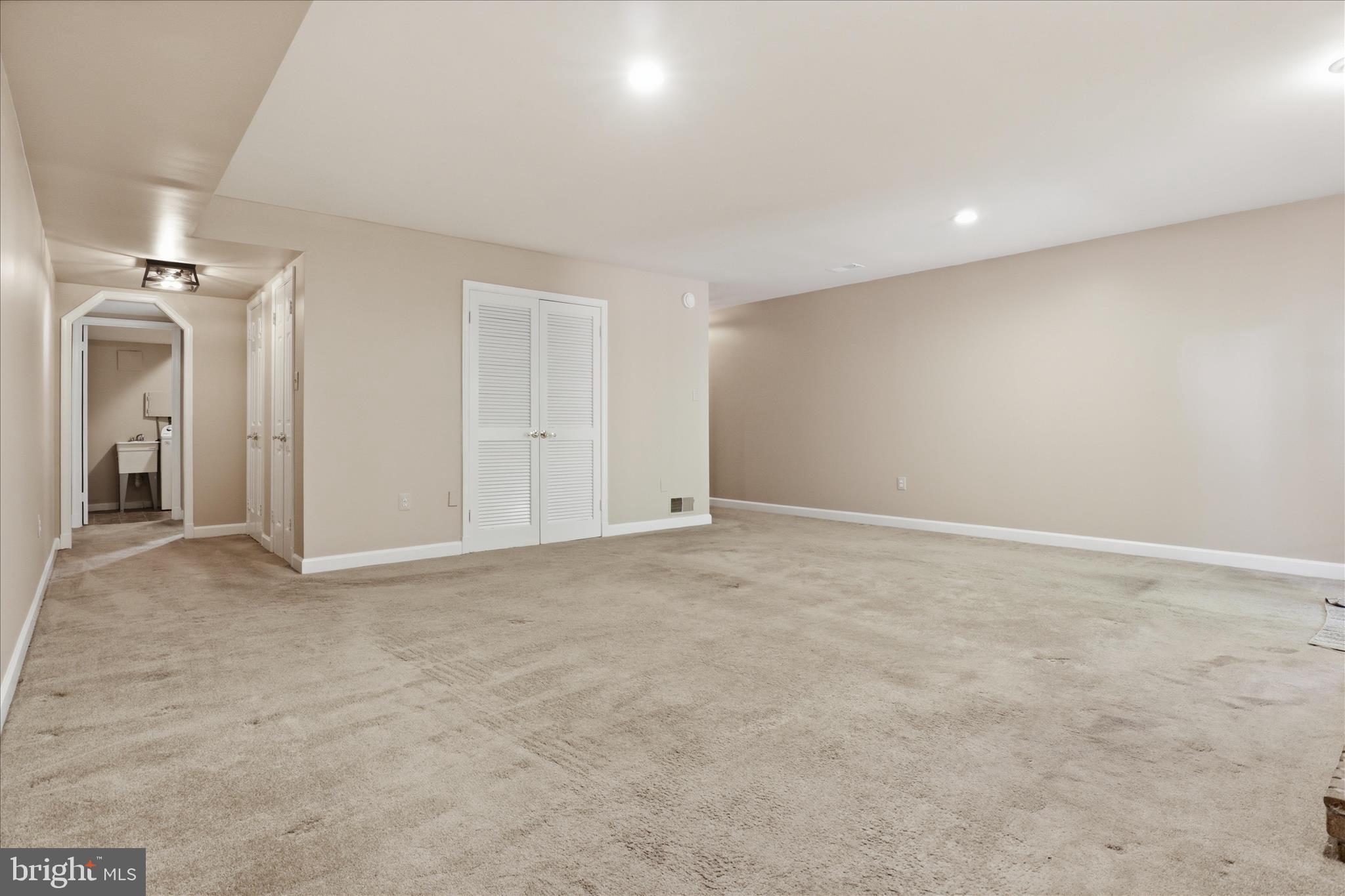 KINGSTOWNE - Residential