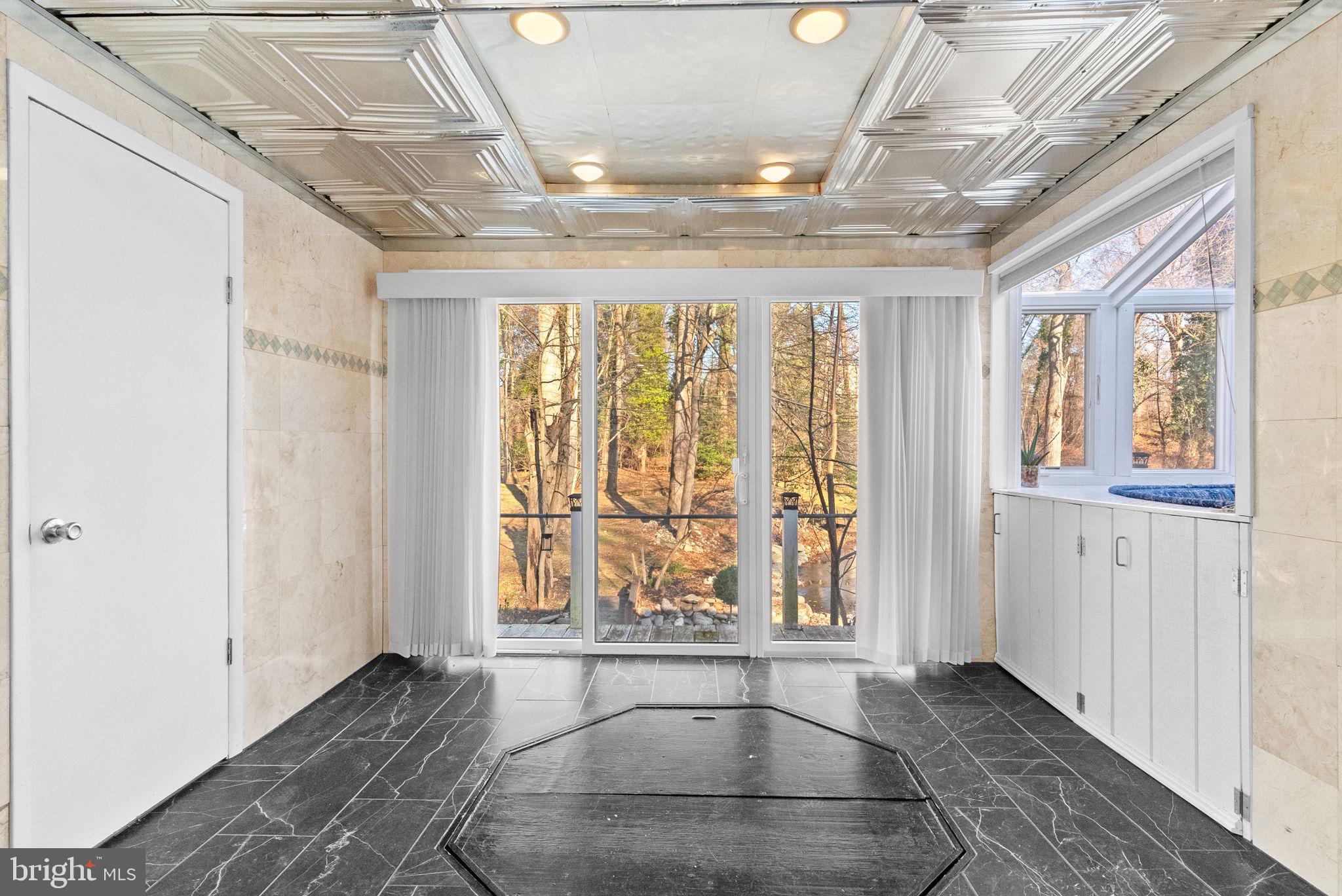 WESTOVER - Residential