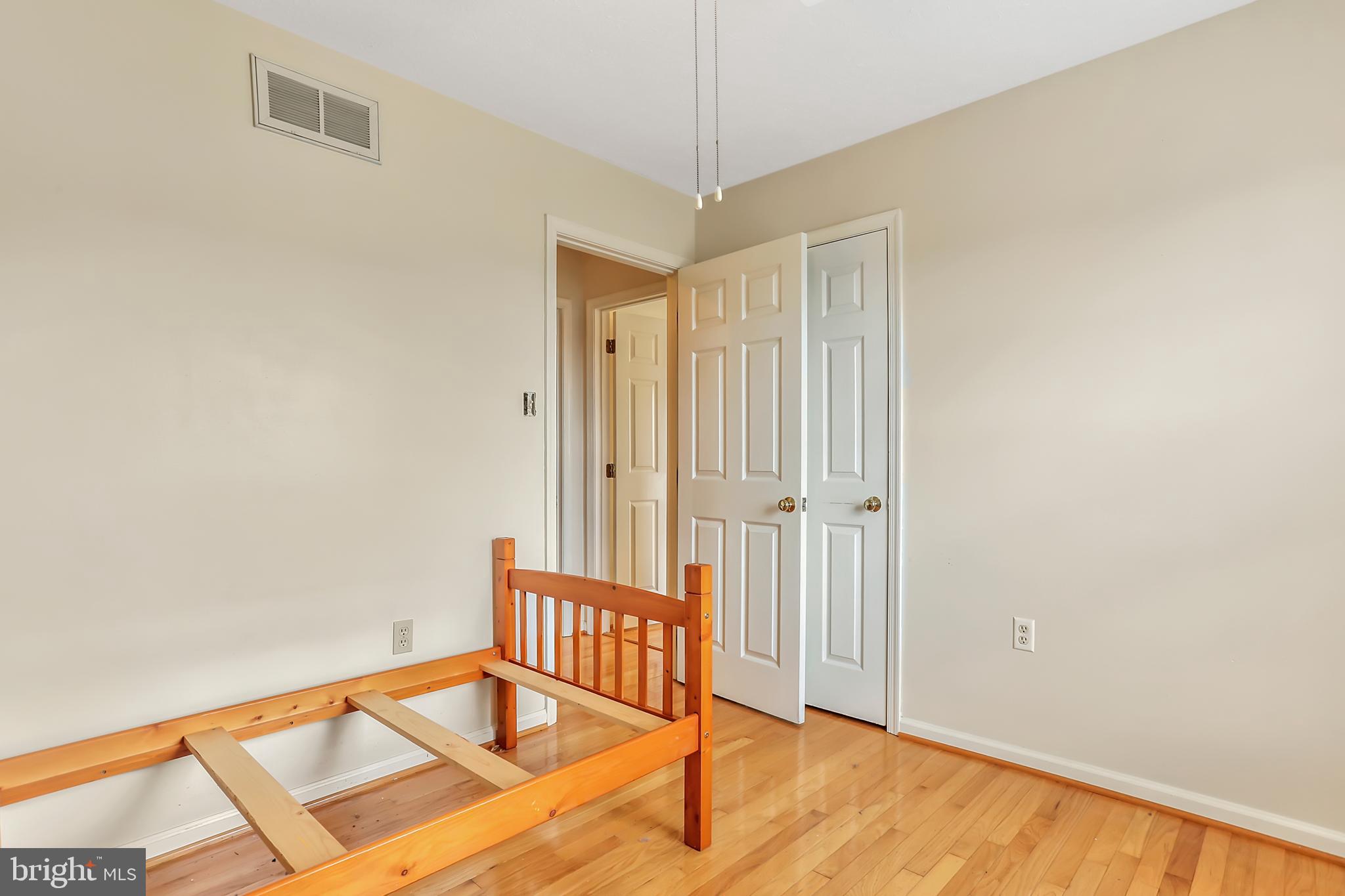 FREDERICKTOWNE - Residential
