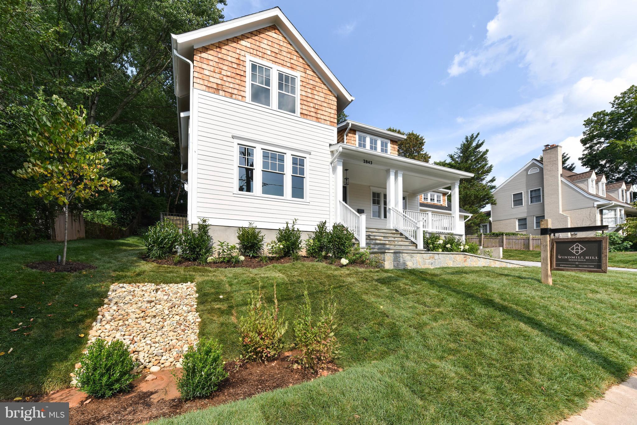 BERKSHIRE OAKWOOD - Residential