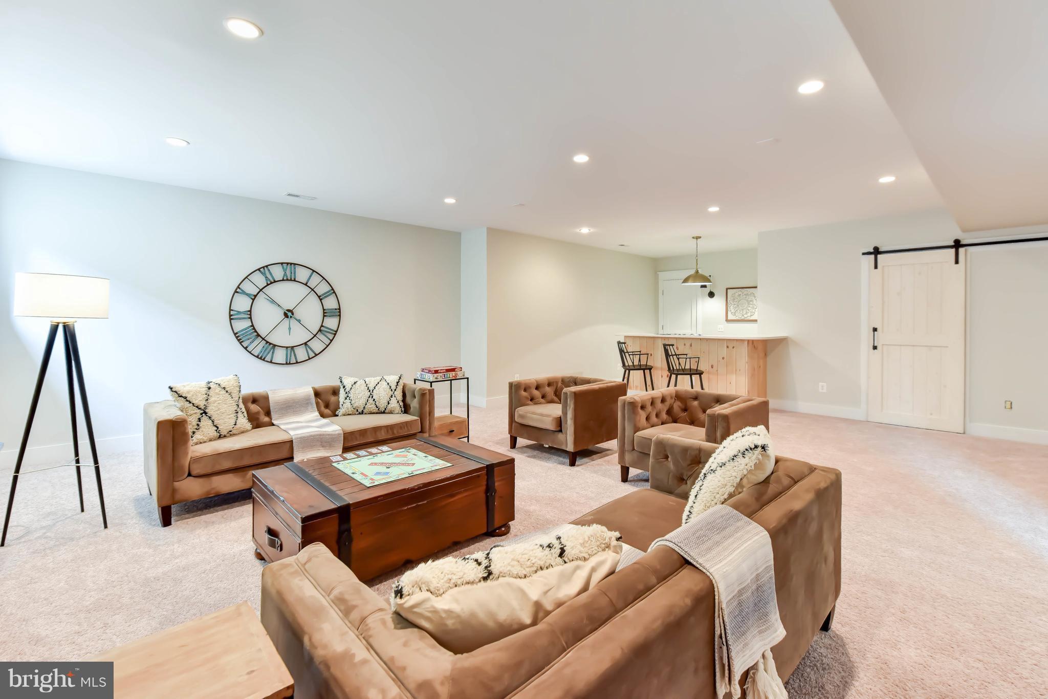 BERKSHIRE OAKWOOD - Residential