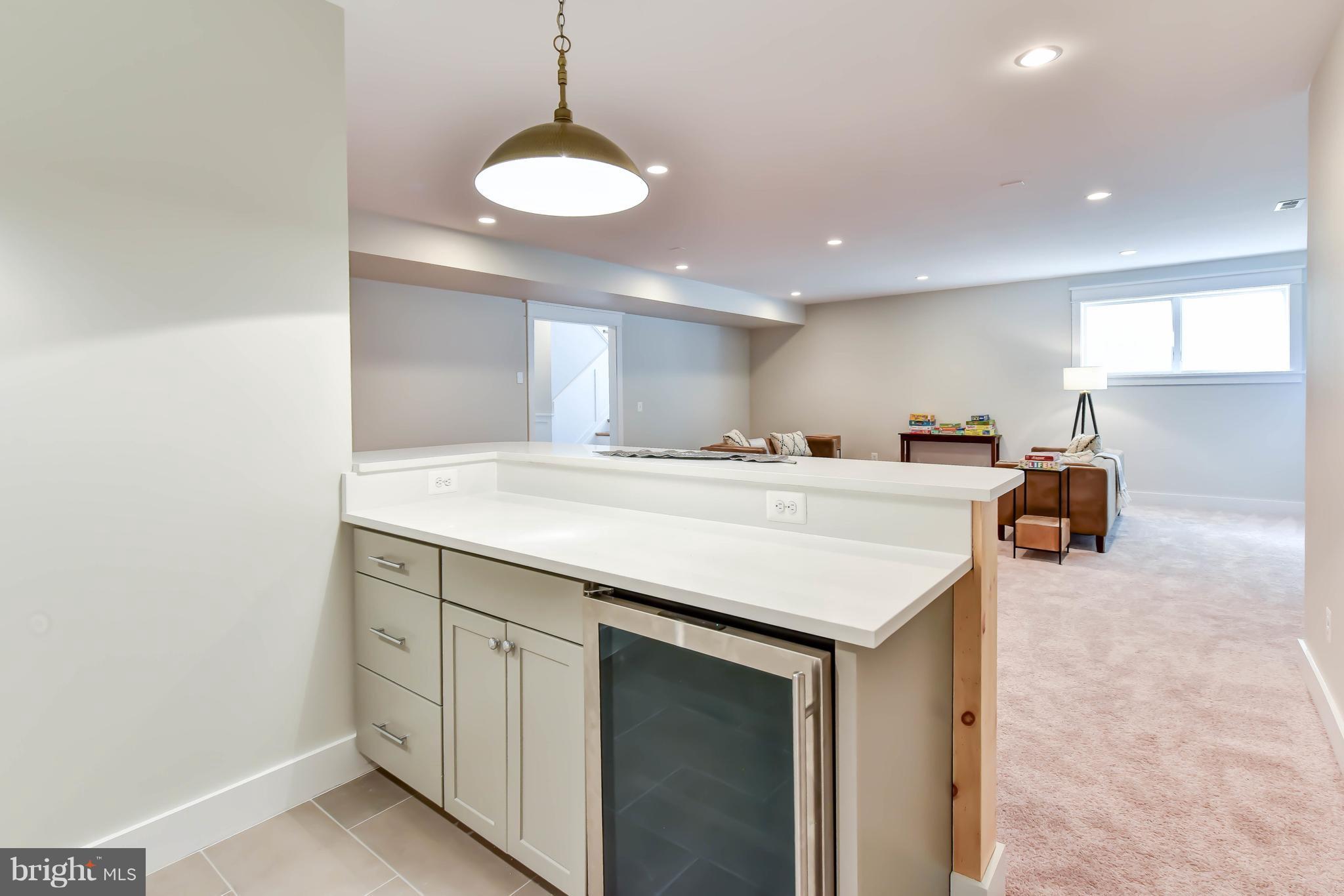 BERKSHIRE OAKWOOD - Residential