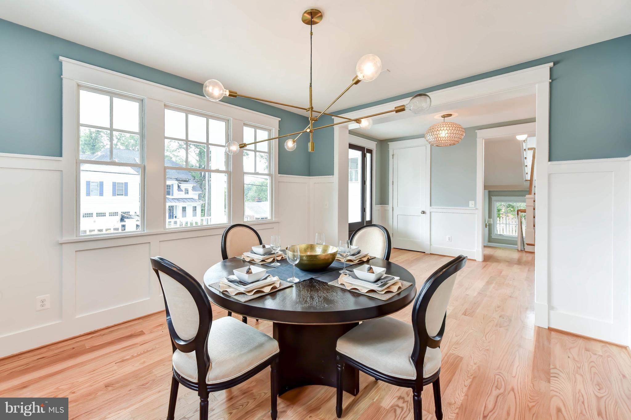 BERKSHIRE OAKWOOD - Residential