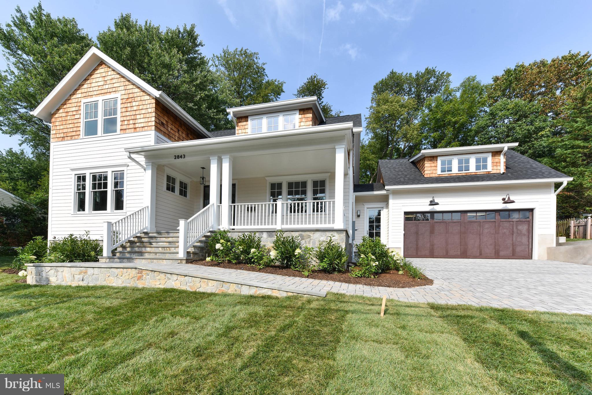 BERKSHIRE OAKWOOD - Residential