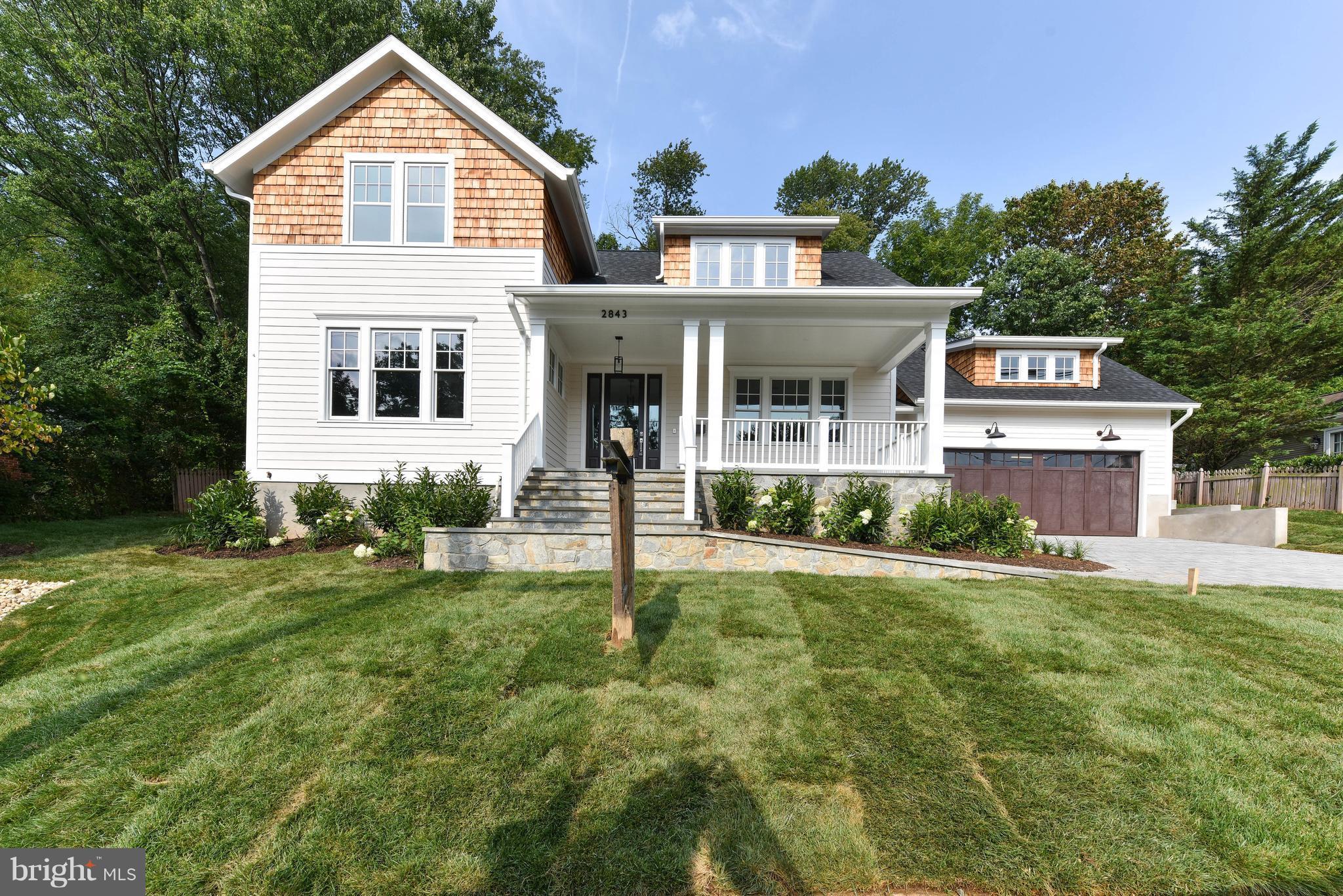 BERKSHIRE OAKWOOD - Residential