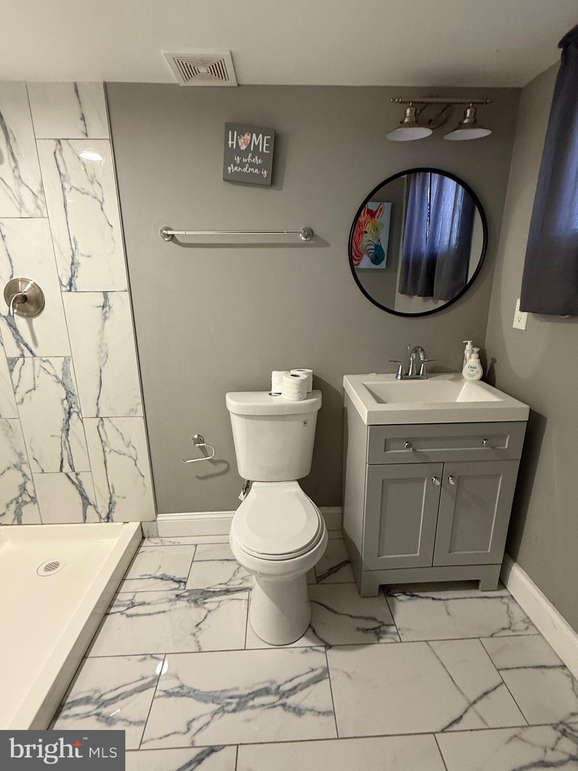 CALVERTON HEIGHTS - Residential