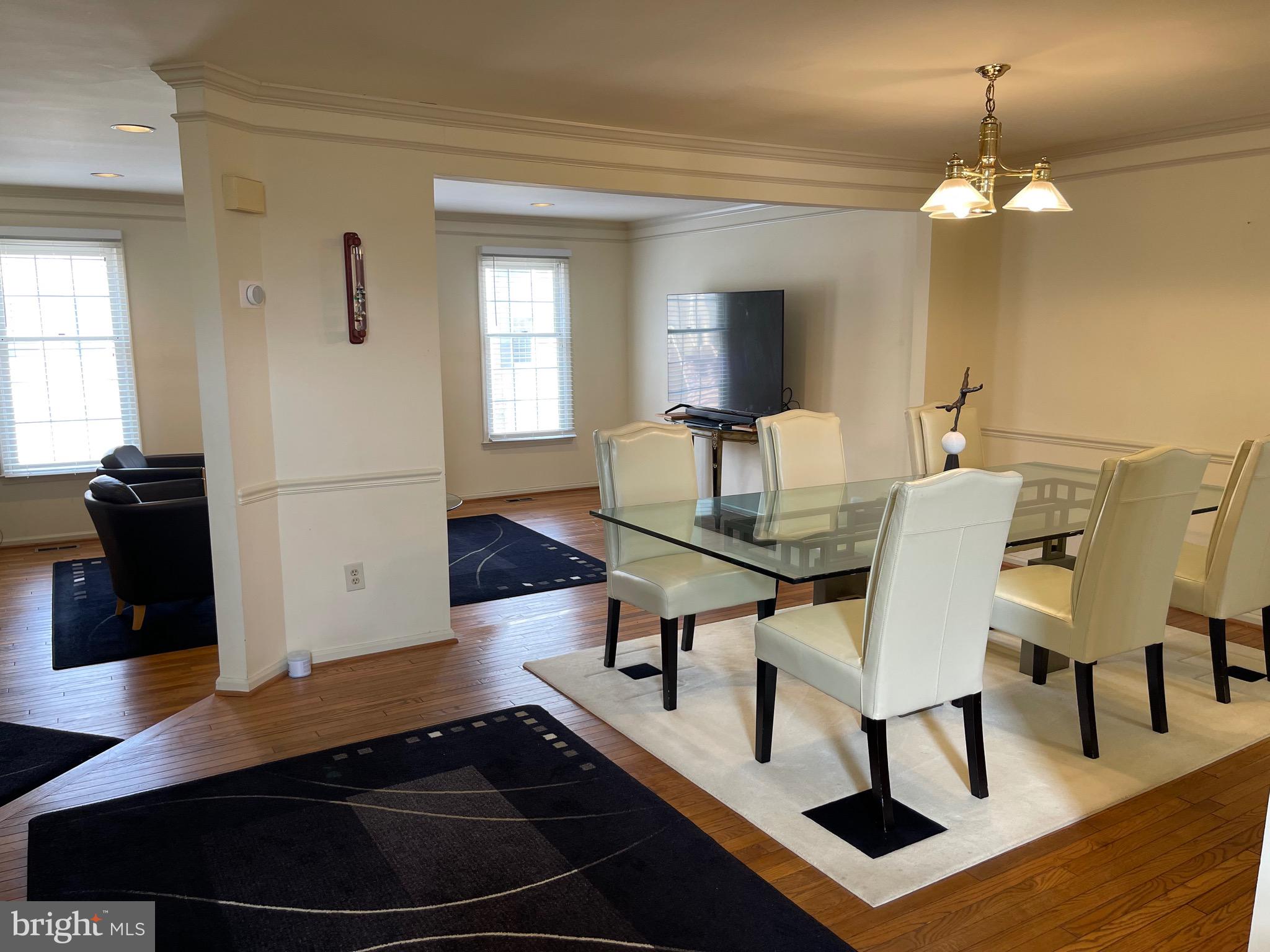 TIMBERLAWN - Residential Lease