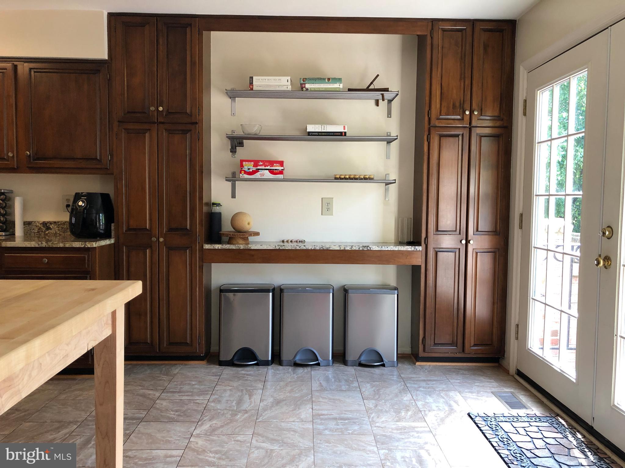 TIMBERLAWN - Residential Lease