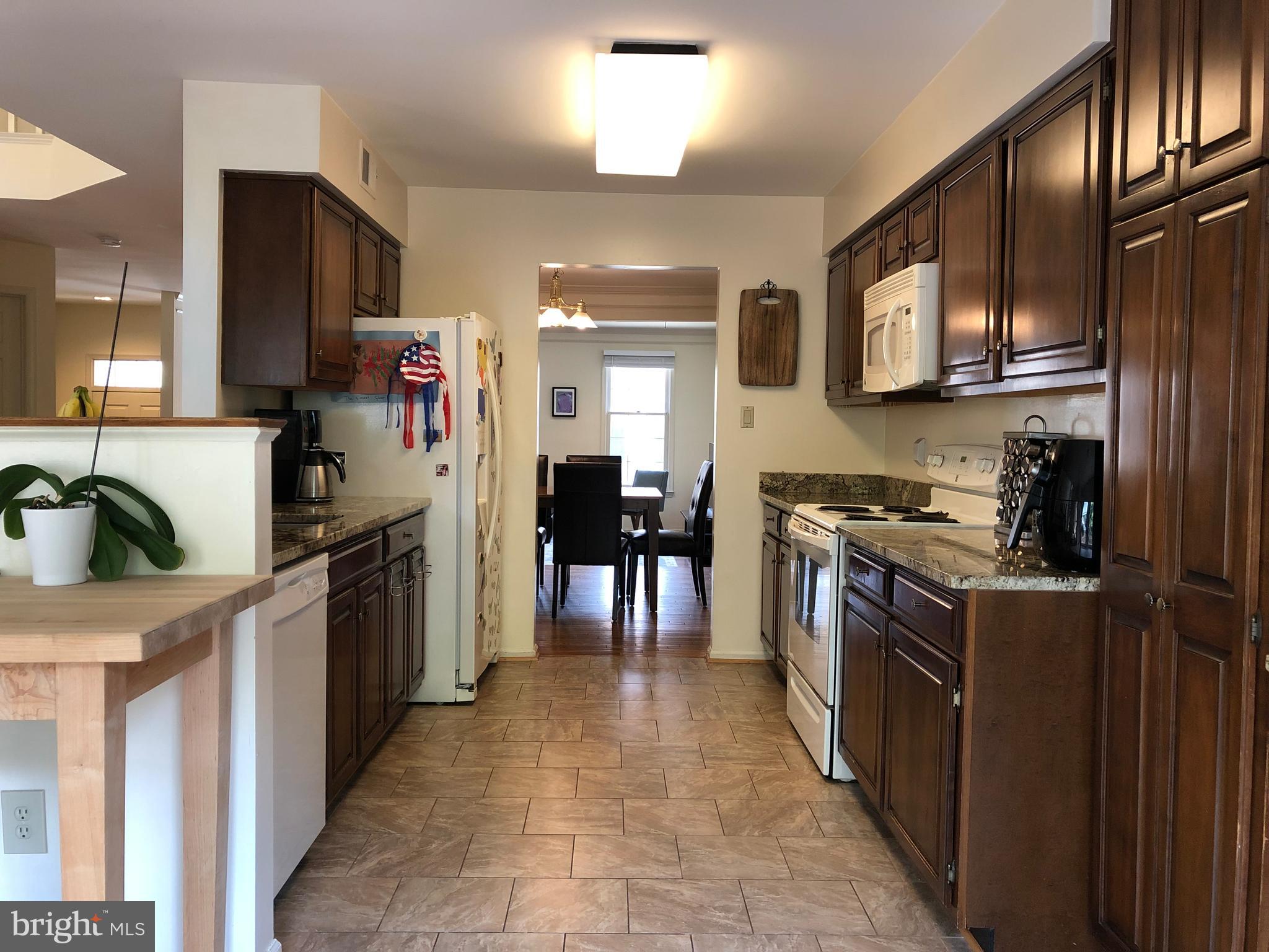 TIMBERLAWN - Residential Lease