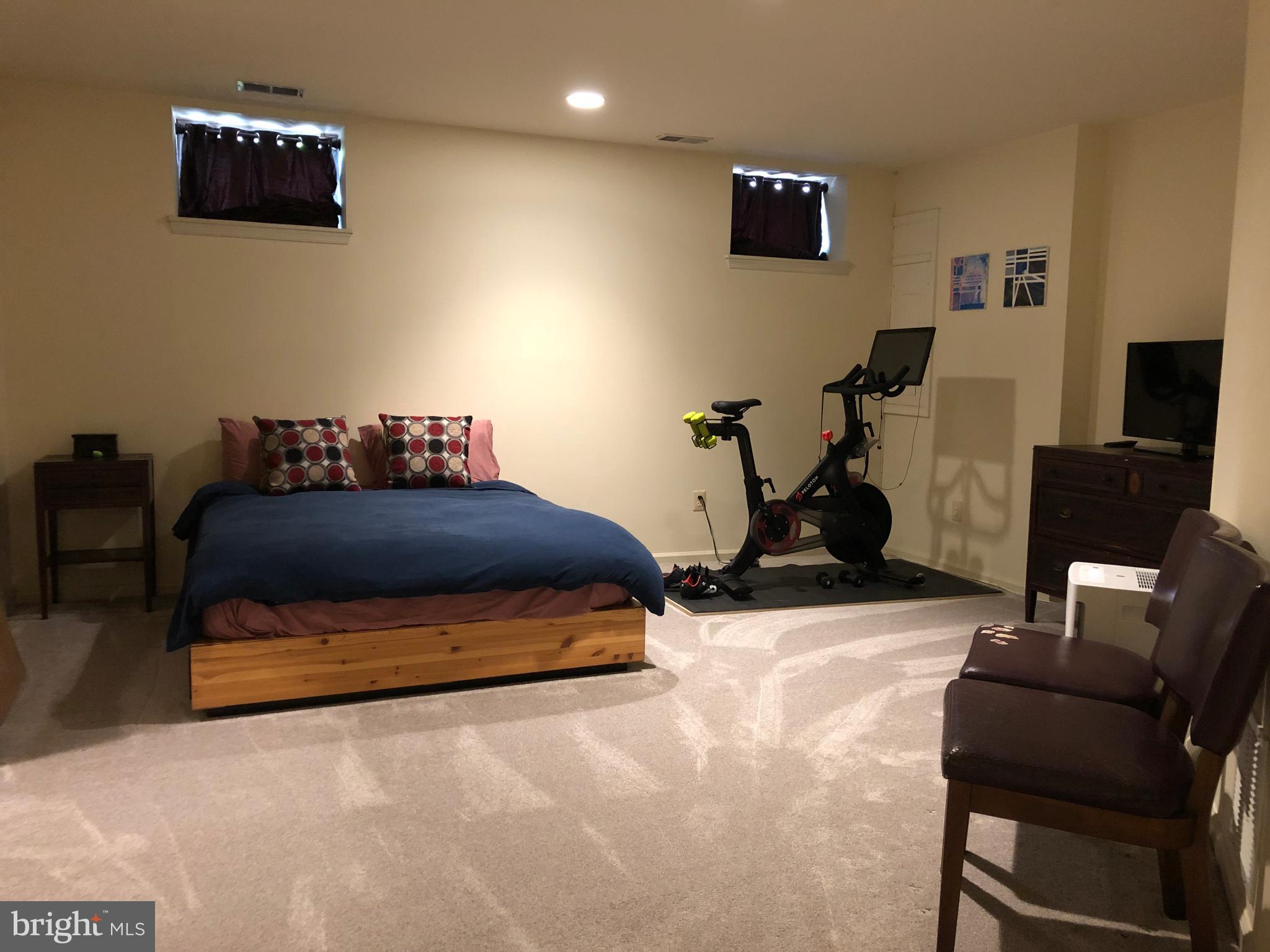 TIMBERLAWN - Residential Lease