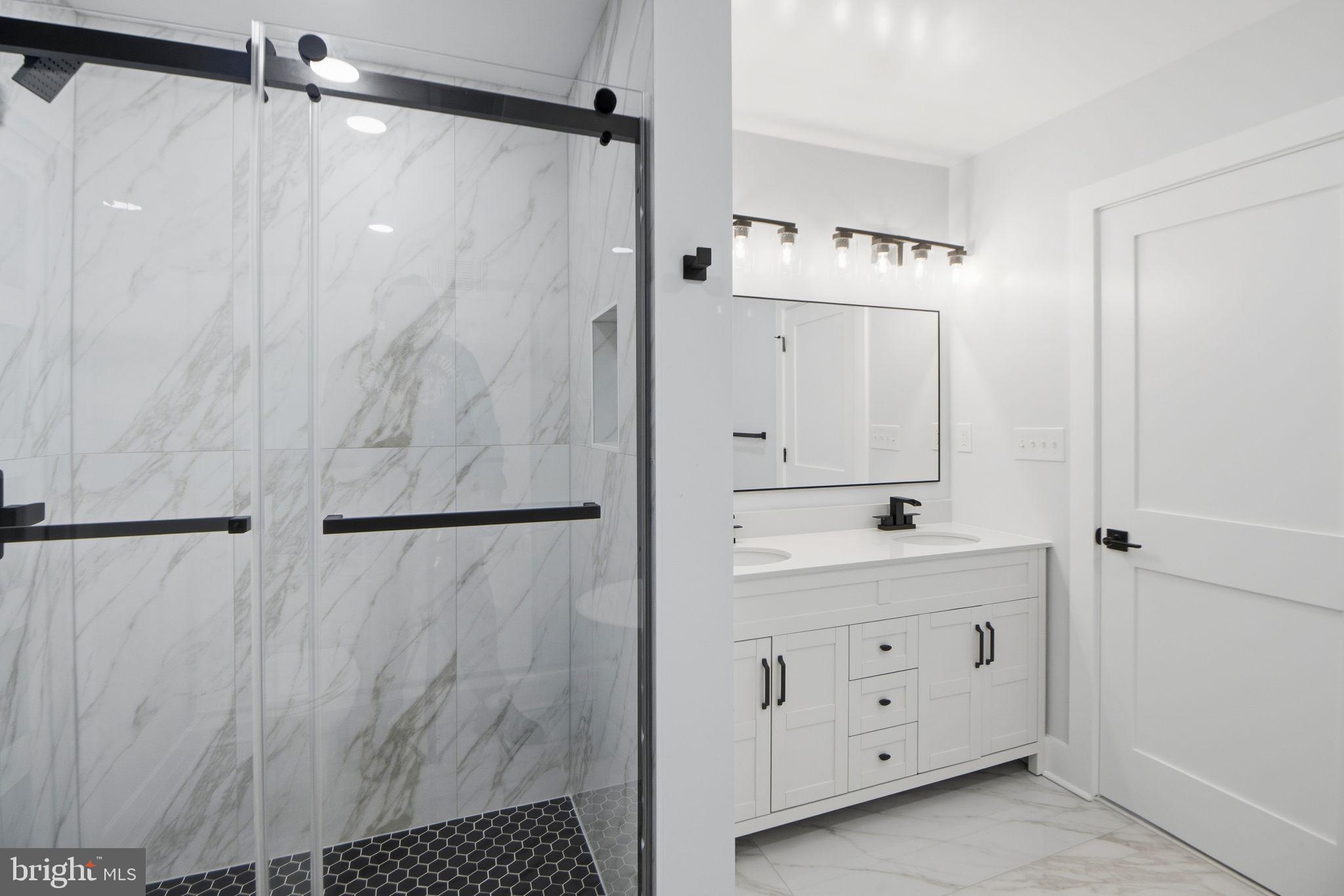 WAVERLY - Residential