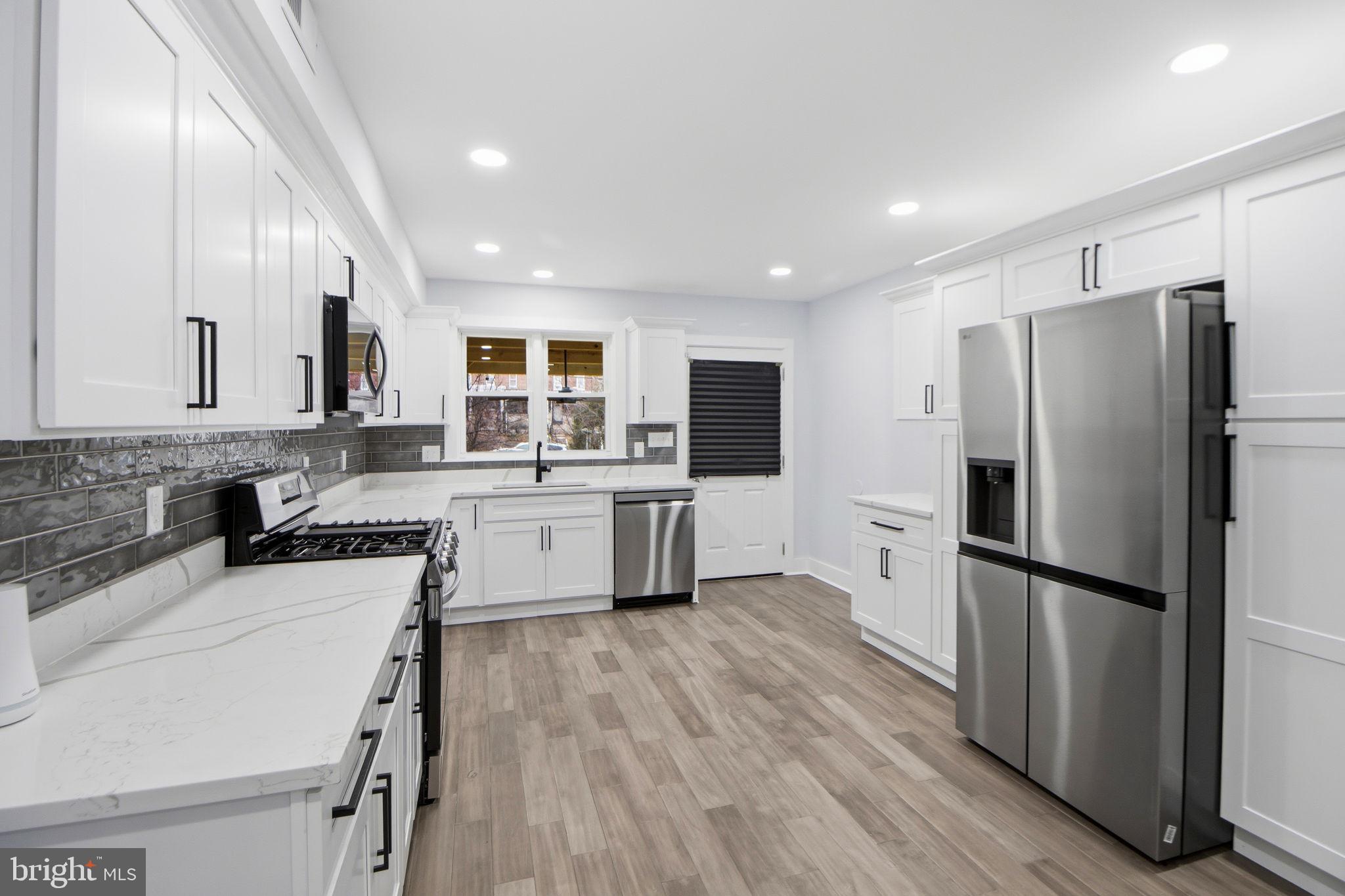 WAVERLY - Residential