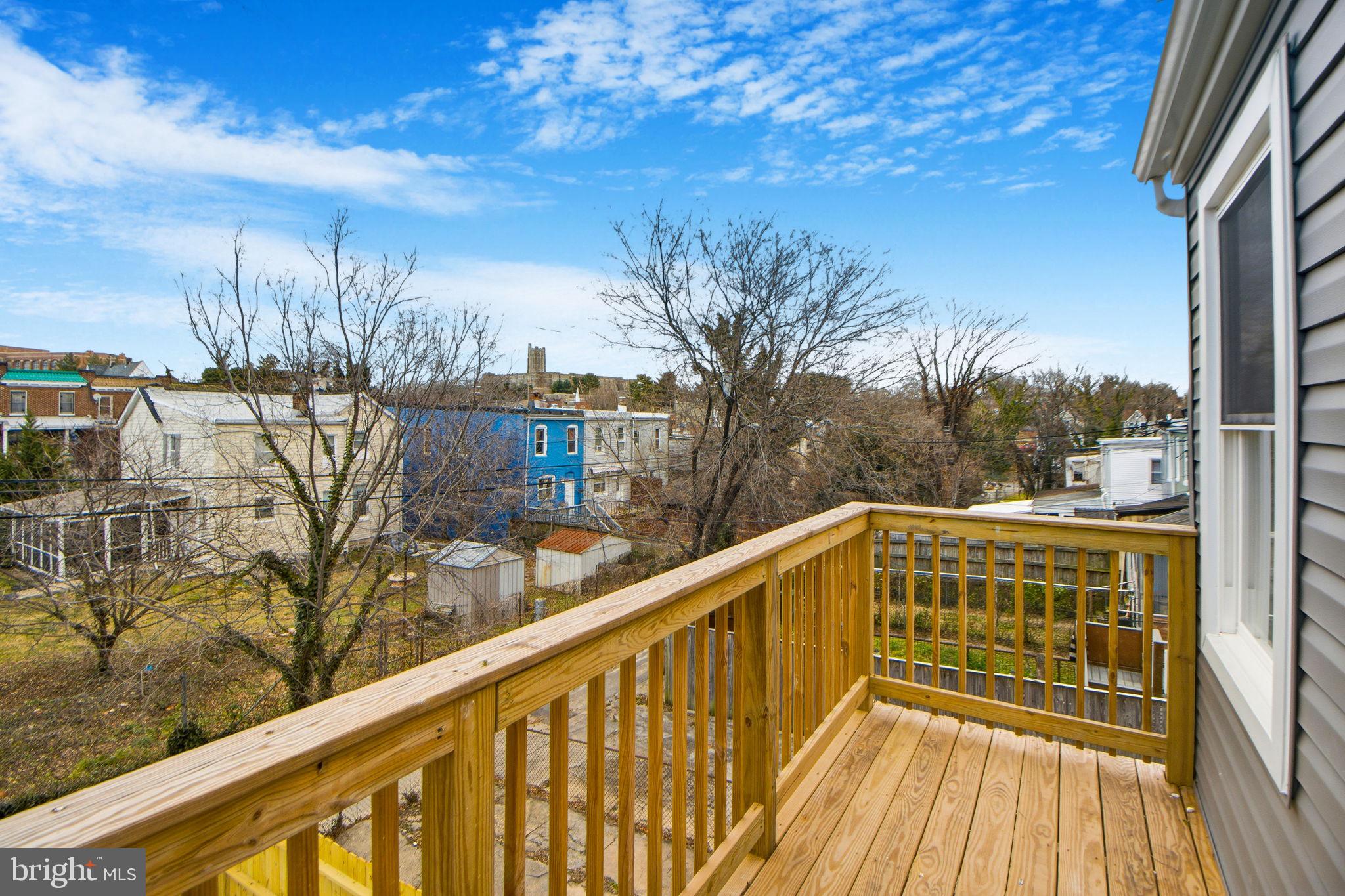 WAVERLY - Residential