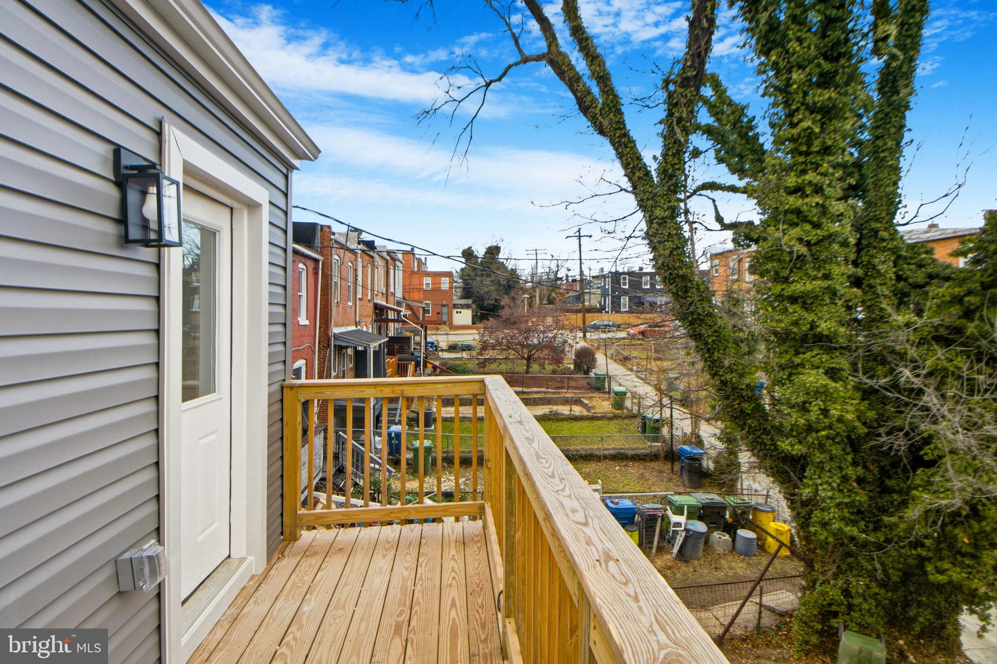 WAVERLY - Residential