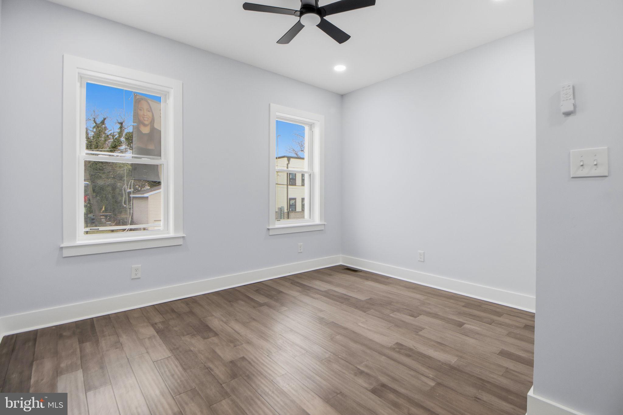 WAVERLY - Residential