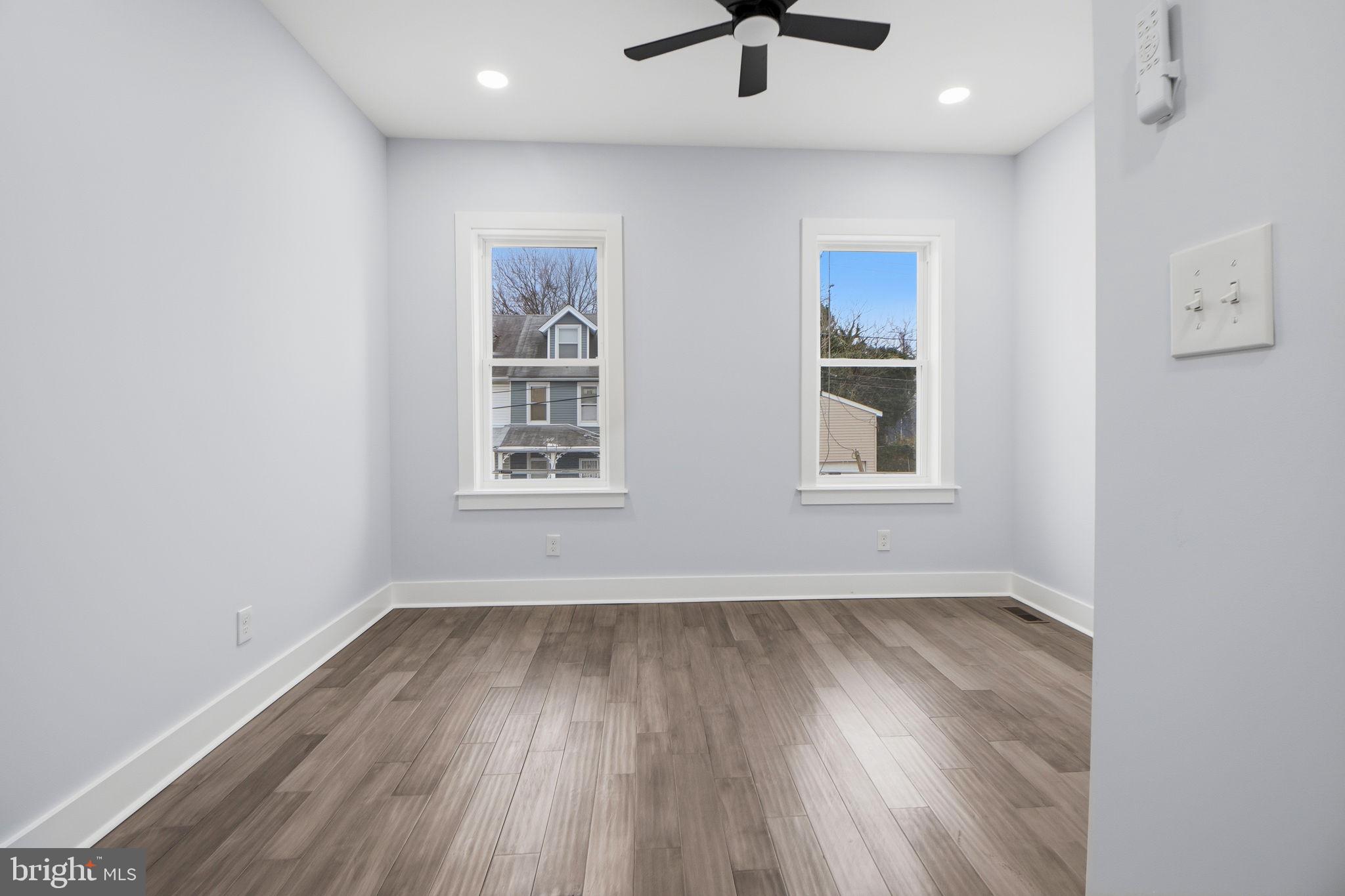 WAVERLY - Residential