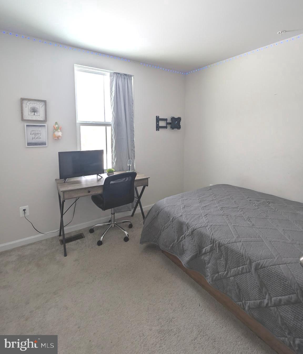 GAVER MEADOWS - Residential