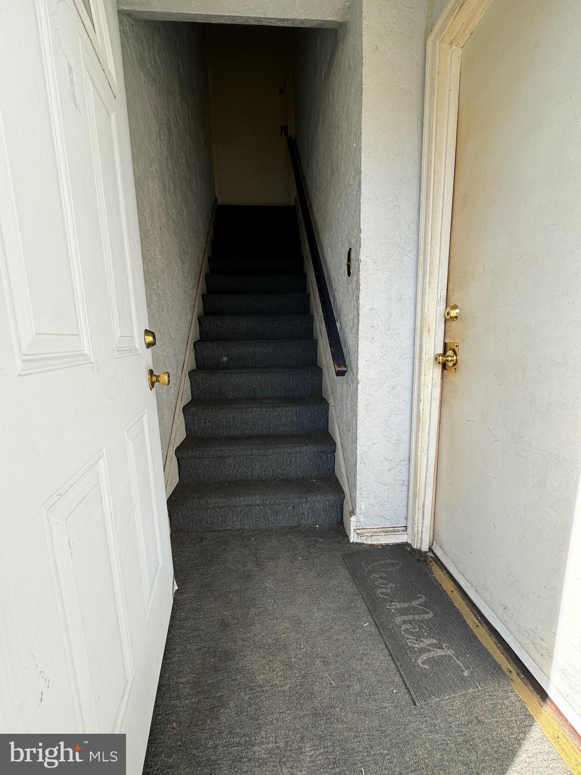 WEST OAK LANE - Residential Income