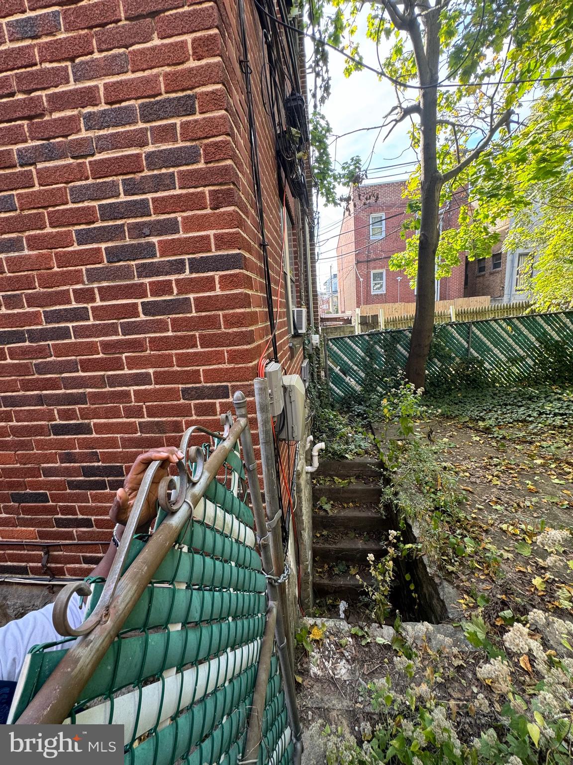 WEST OAK LANE - Residential Income