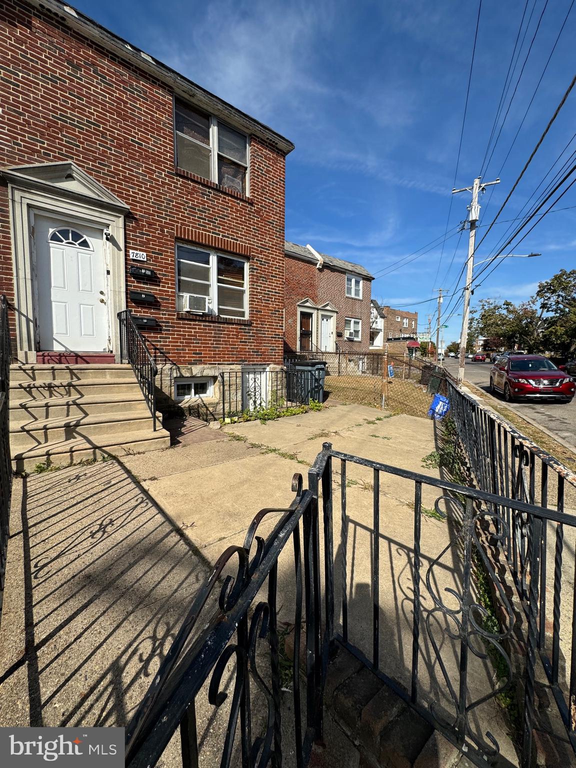 WEST OAK LANE - Residential Income