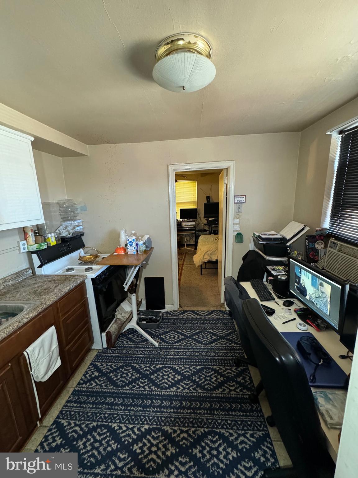 WEST OAK LANE - Residential Income