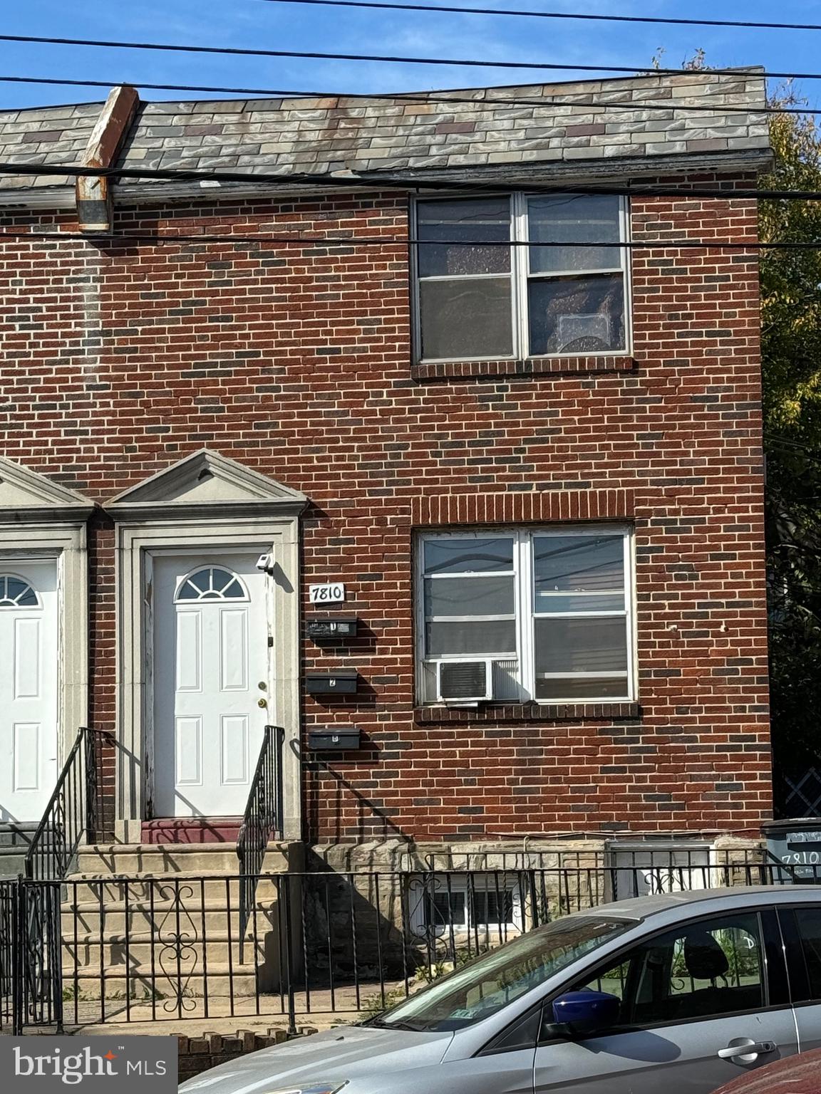 WEST OAK LANE - Residential Income