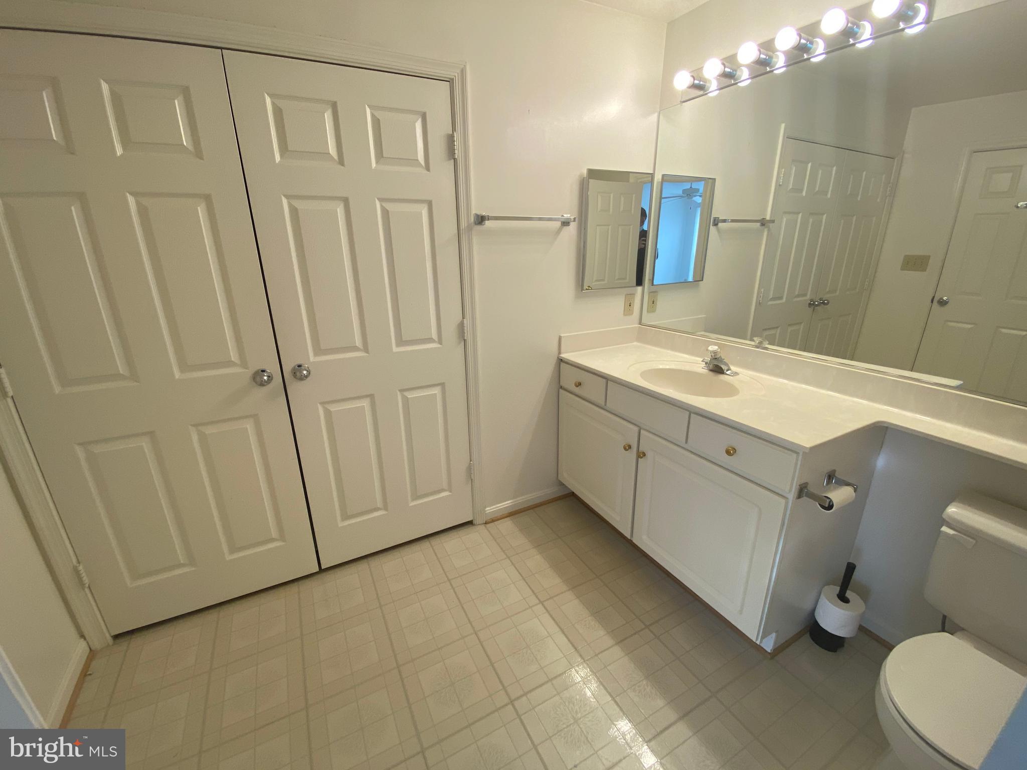 SILVERBROOK WOOD - Residential