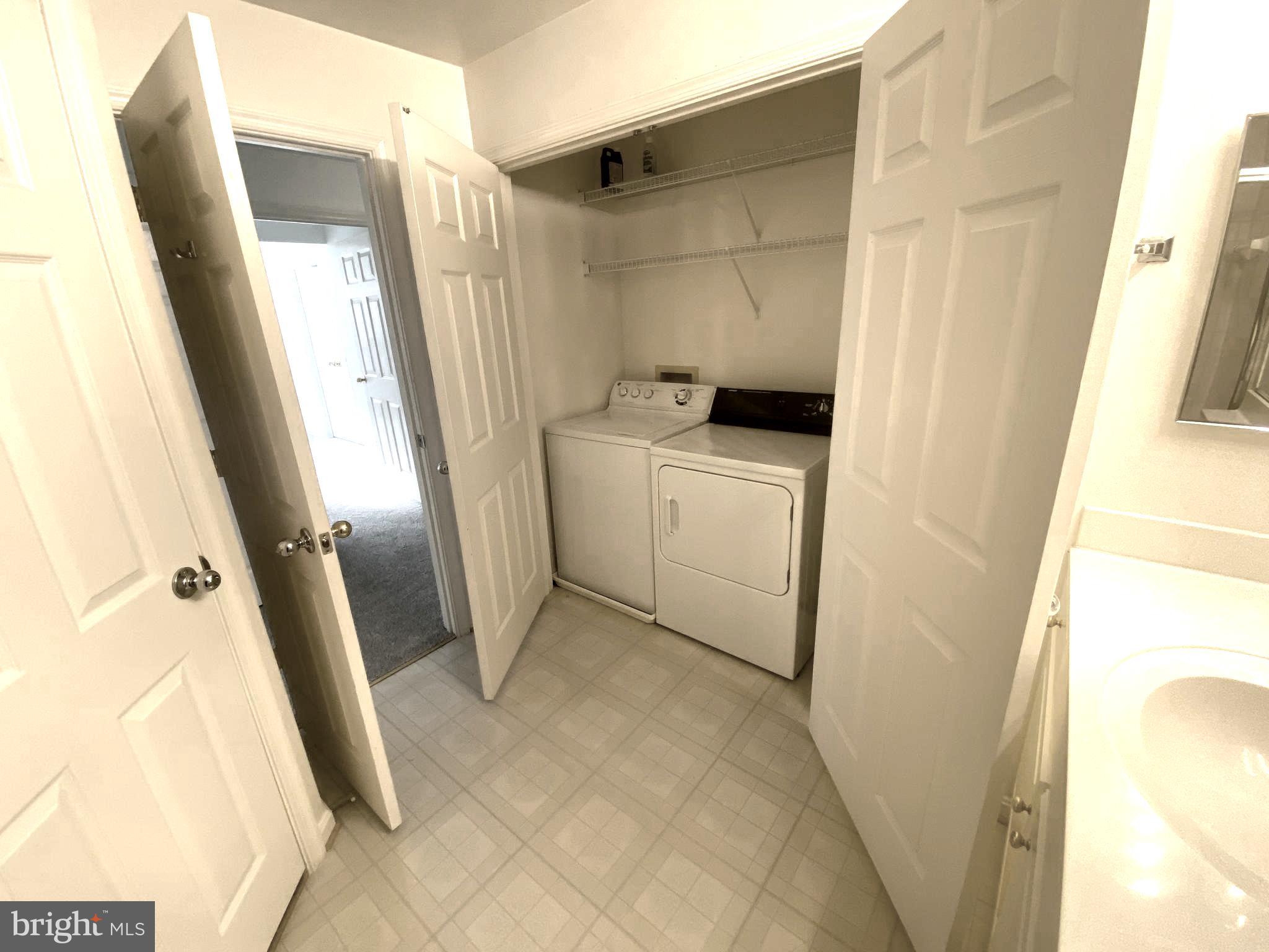 SILVERBROOK WOOD - Residential