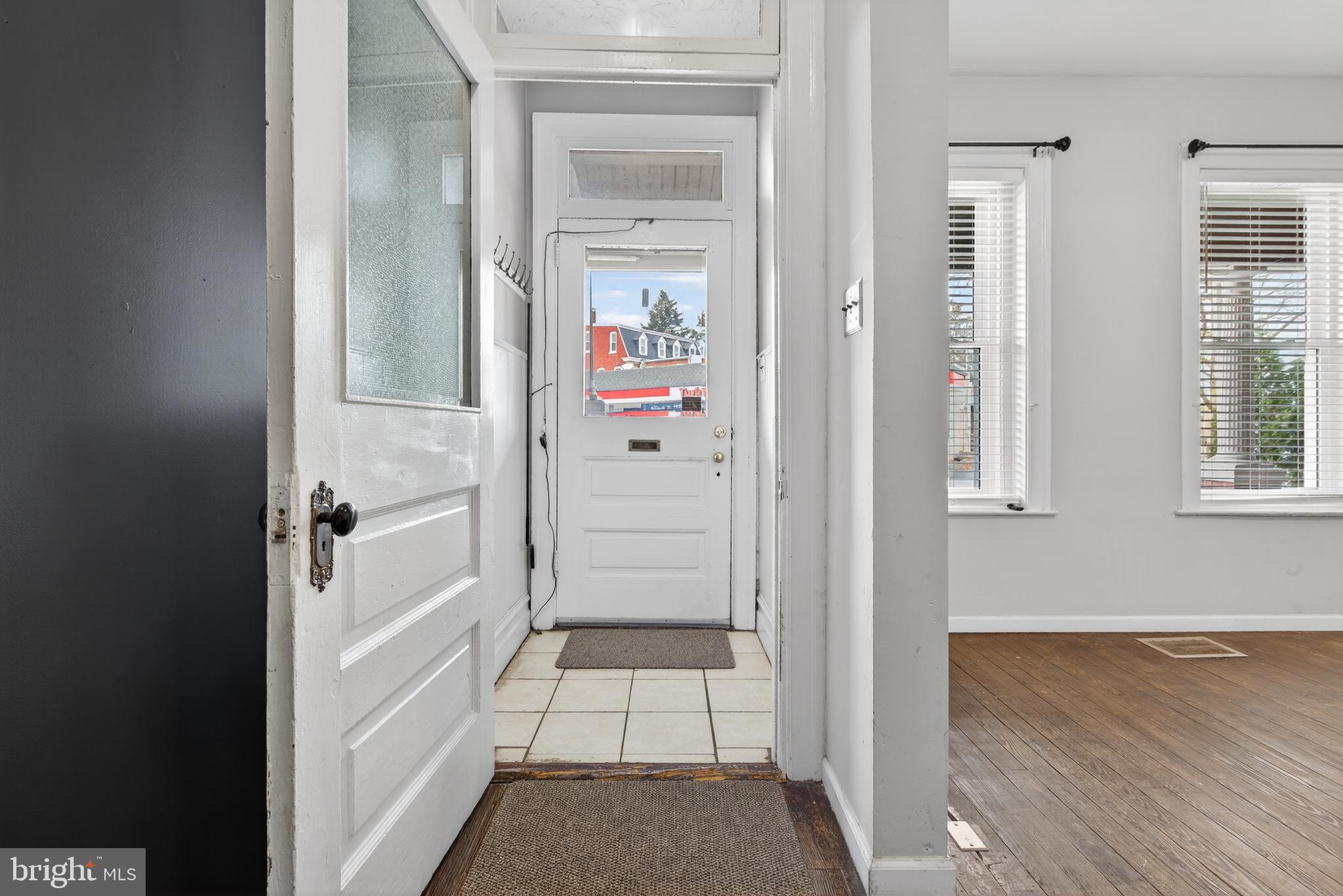 NORTH EAST LANCASTER - Residential