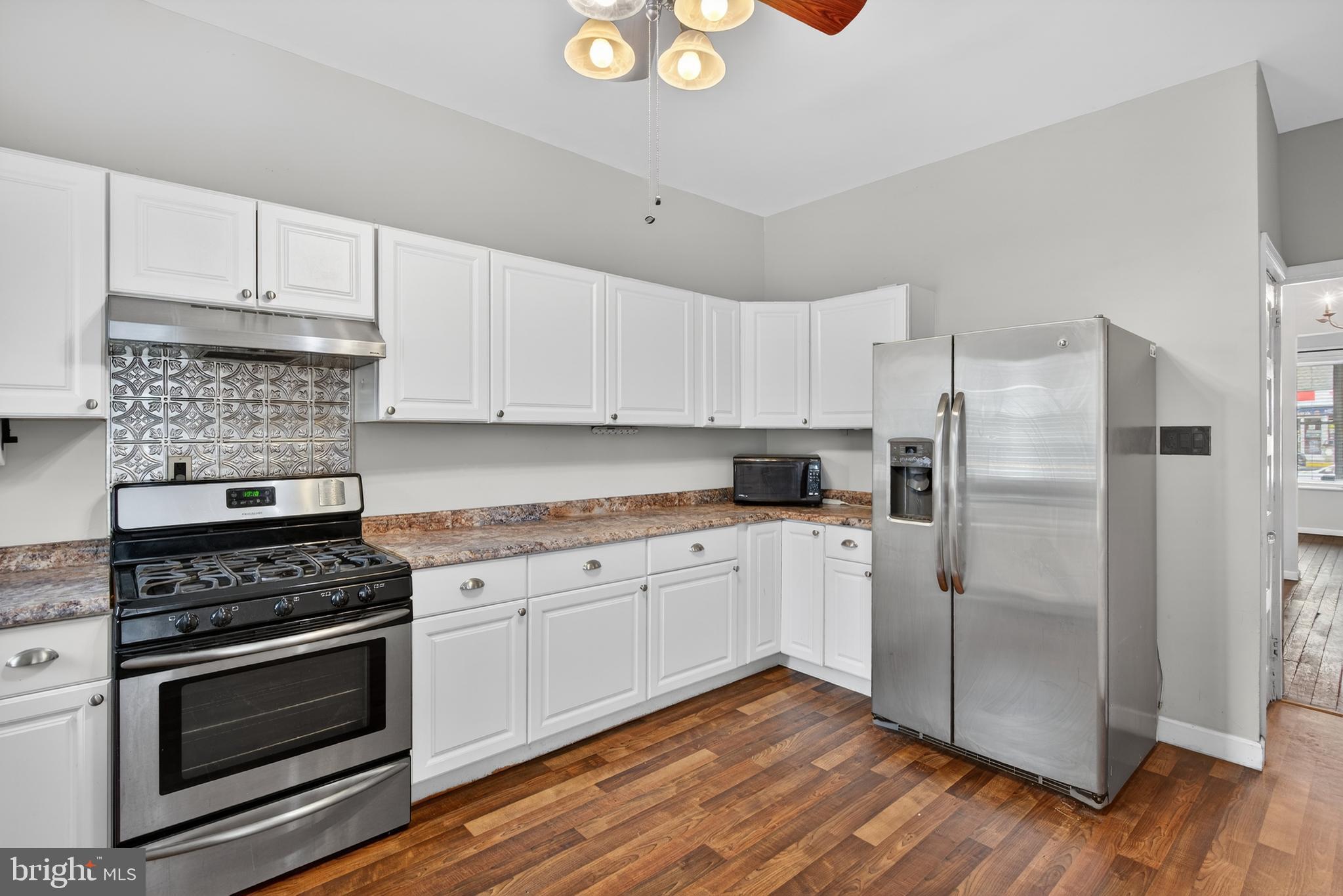 NORTH EAST LANCASTER - Residential