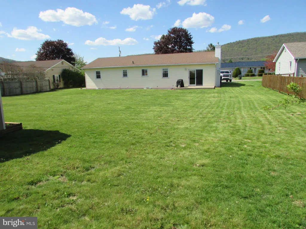 Additional image 37 of 922 E High Street, Bellefonte, PA 16823