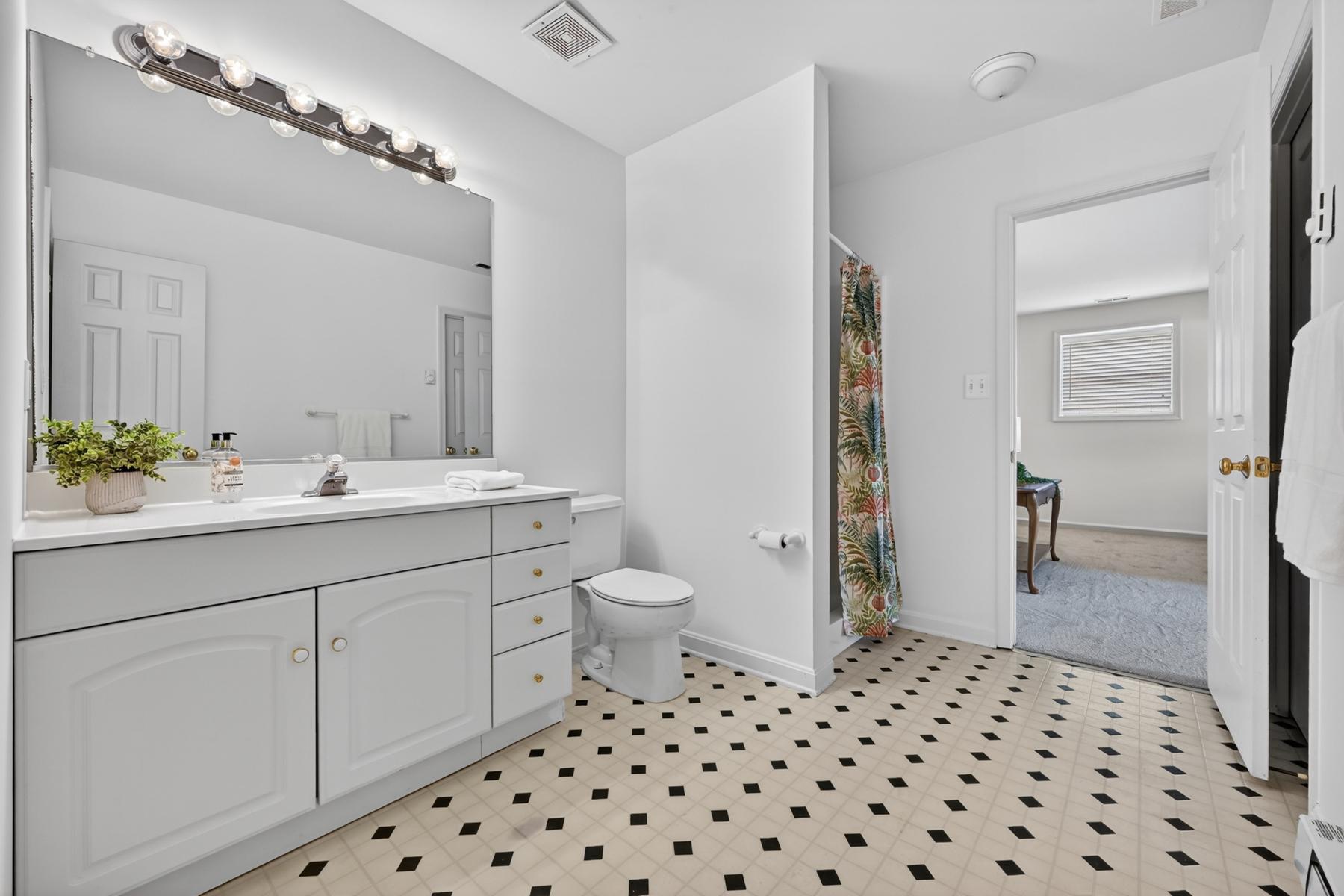 ARDEN ON THE SEVERN - Residential