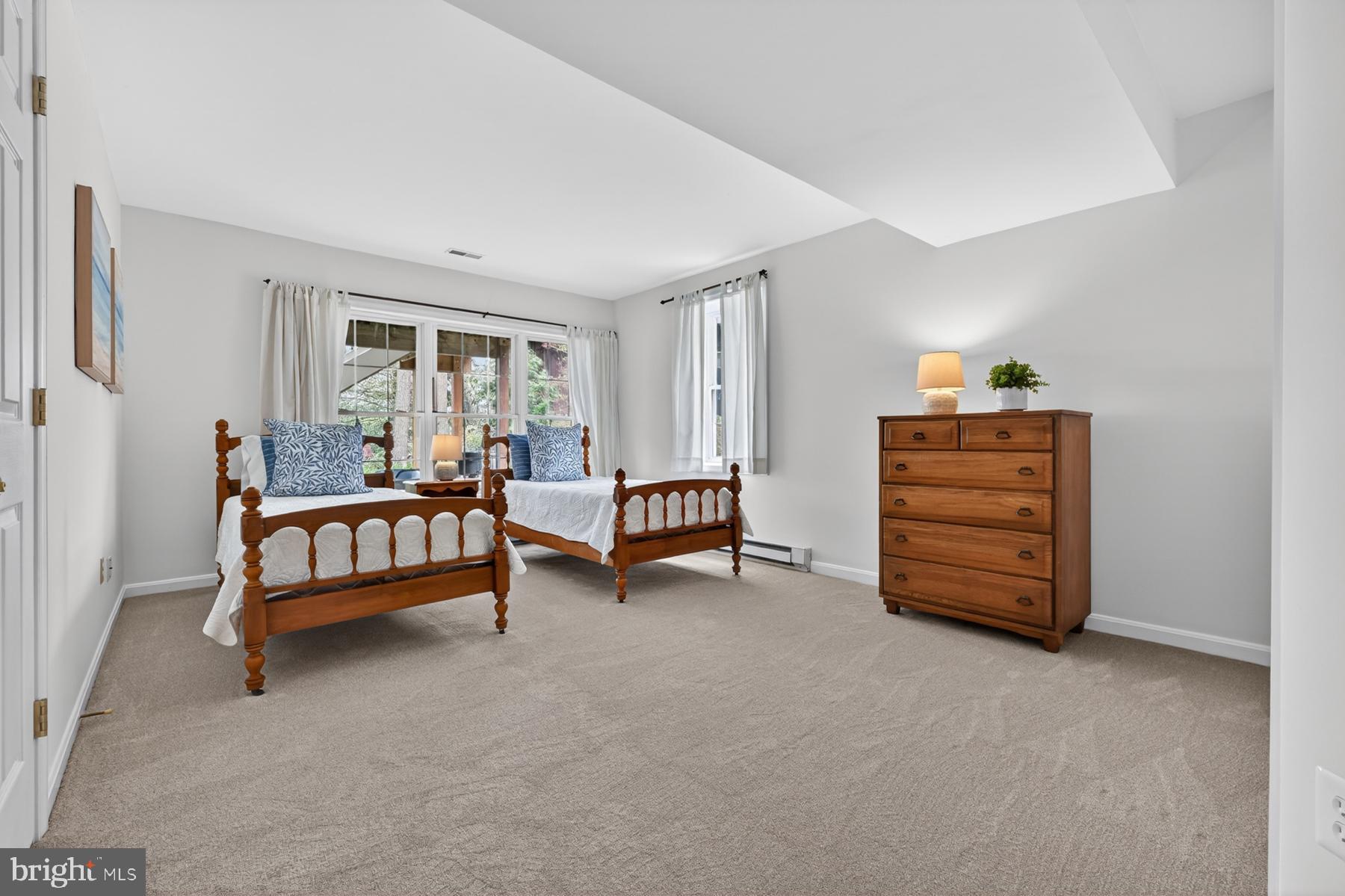 ARDEN ON THE SEVERN - Residential