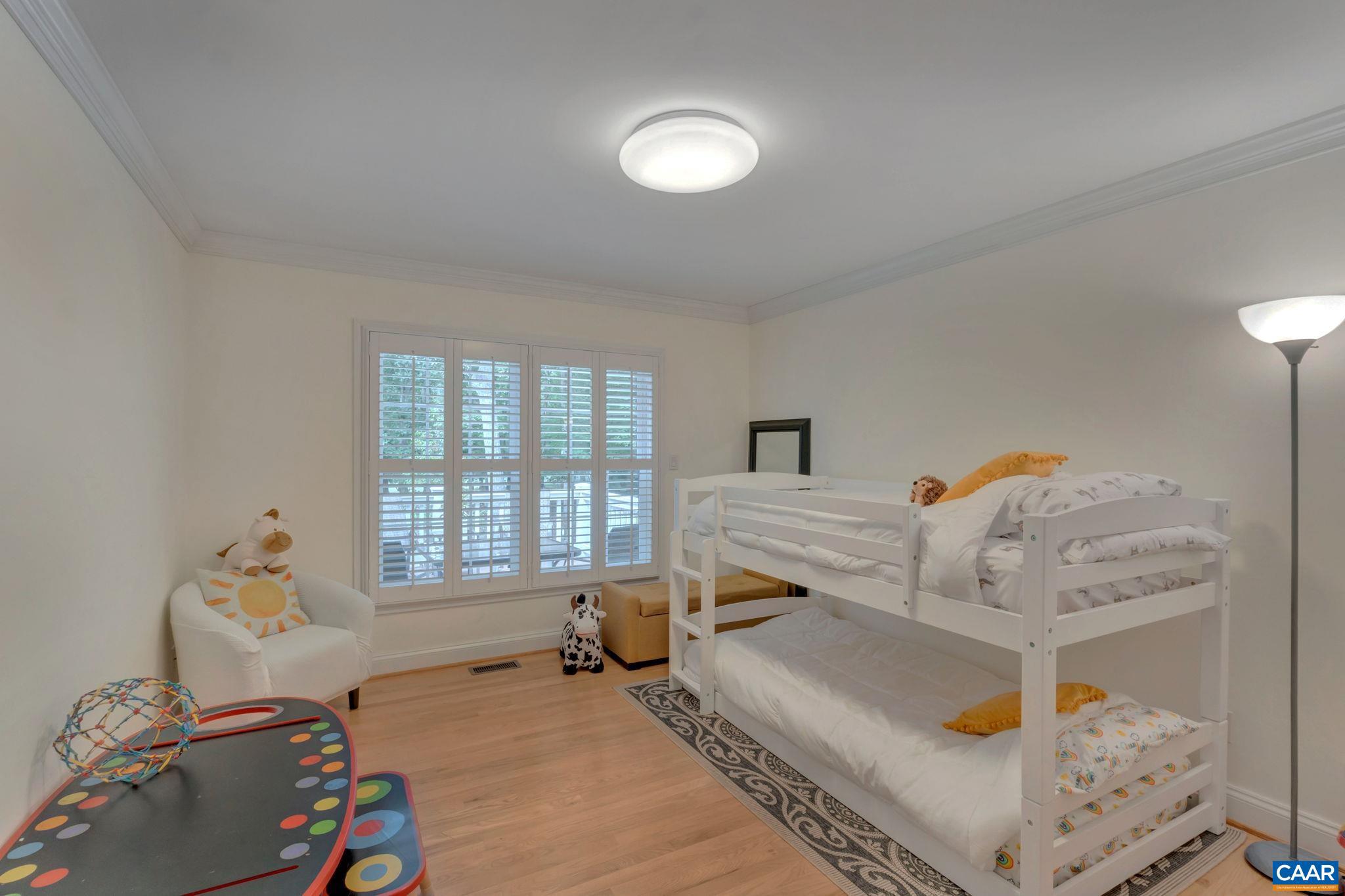 LAKE MONTICELLO - Residential