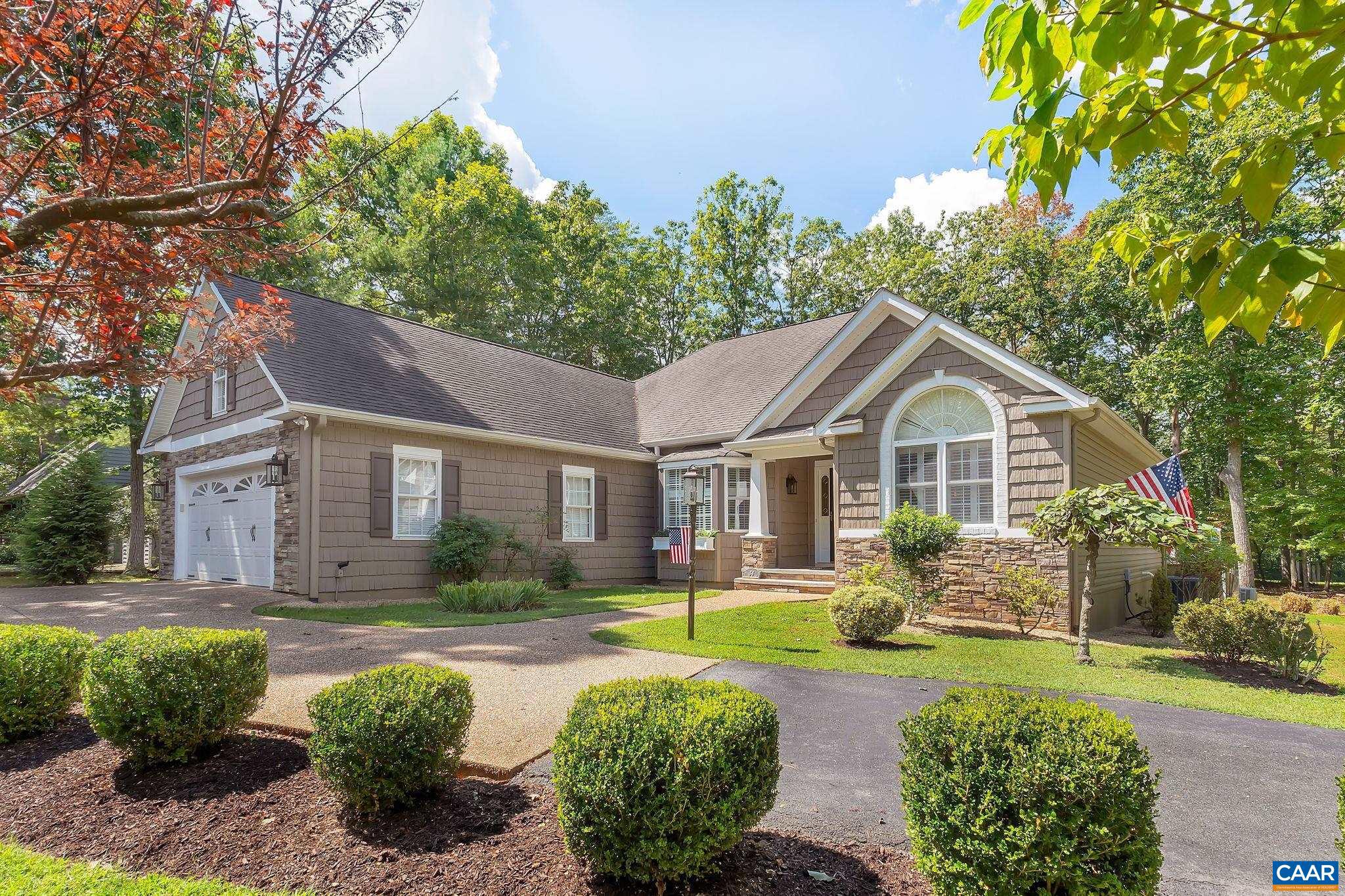 LAKE MONTICELLO - Residential