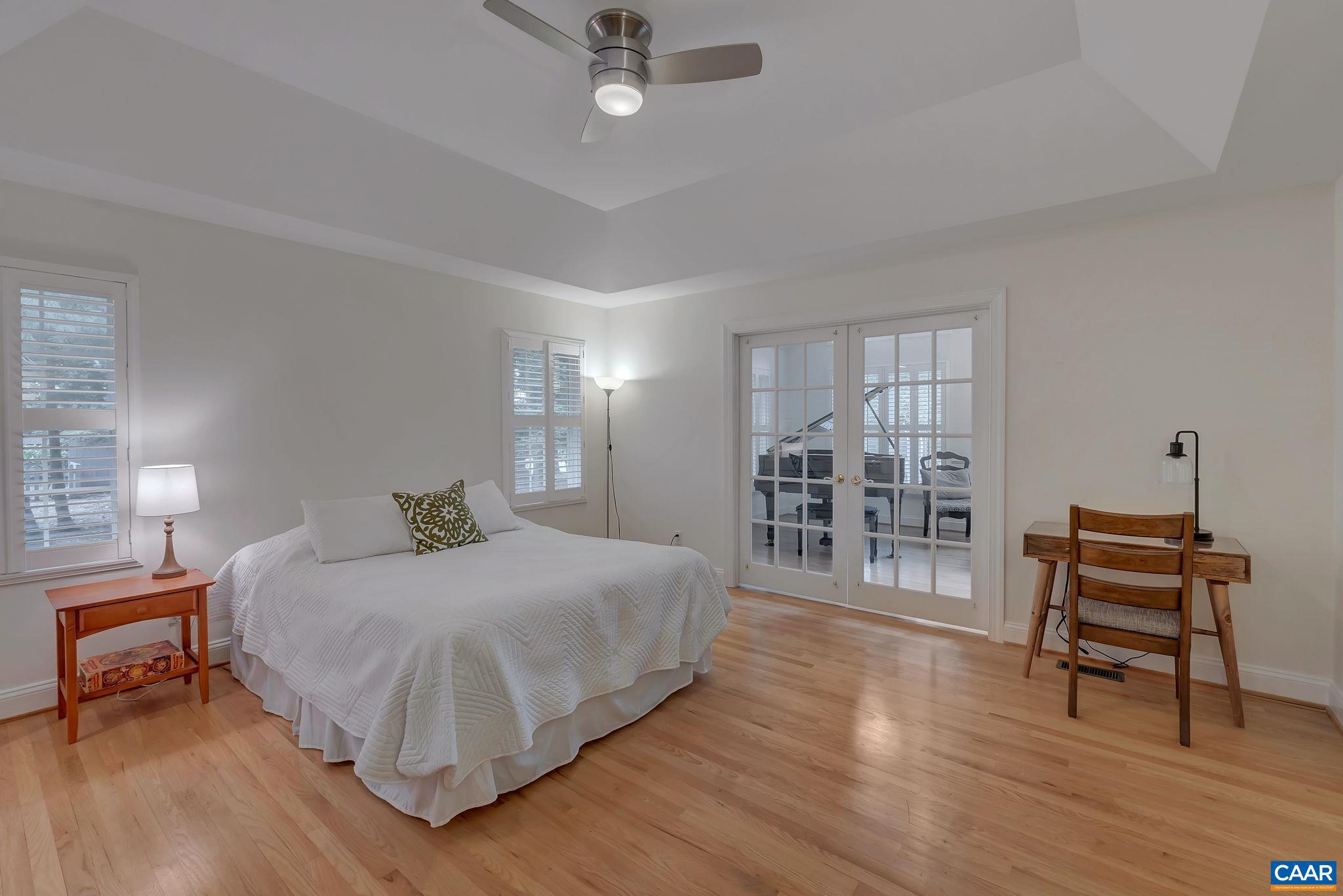 LAKE MONTICELLO - Residential