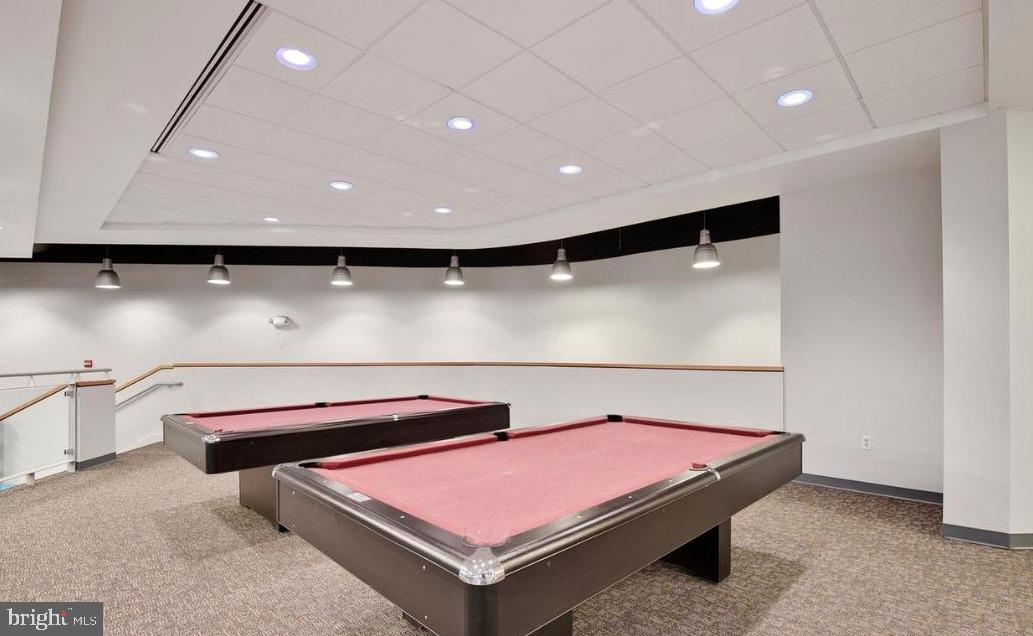 RIVER PLACE - Residential